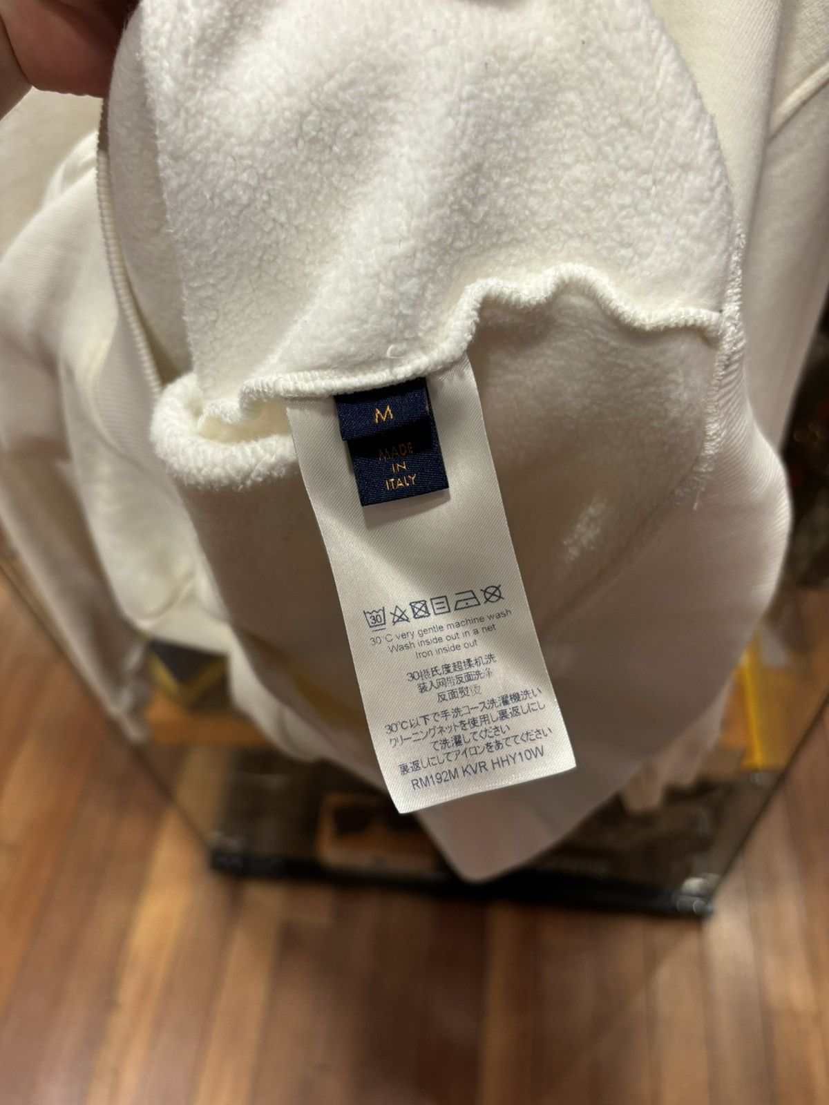 Louis Vuitton Louis Vuitton 3D Pocket Hoodie Virgil Era Size US M / EU 48-50 / 2 - 4 Thumbnail