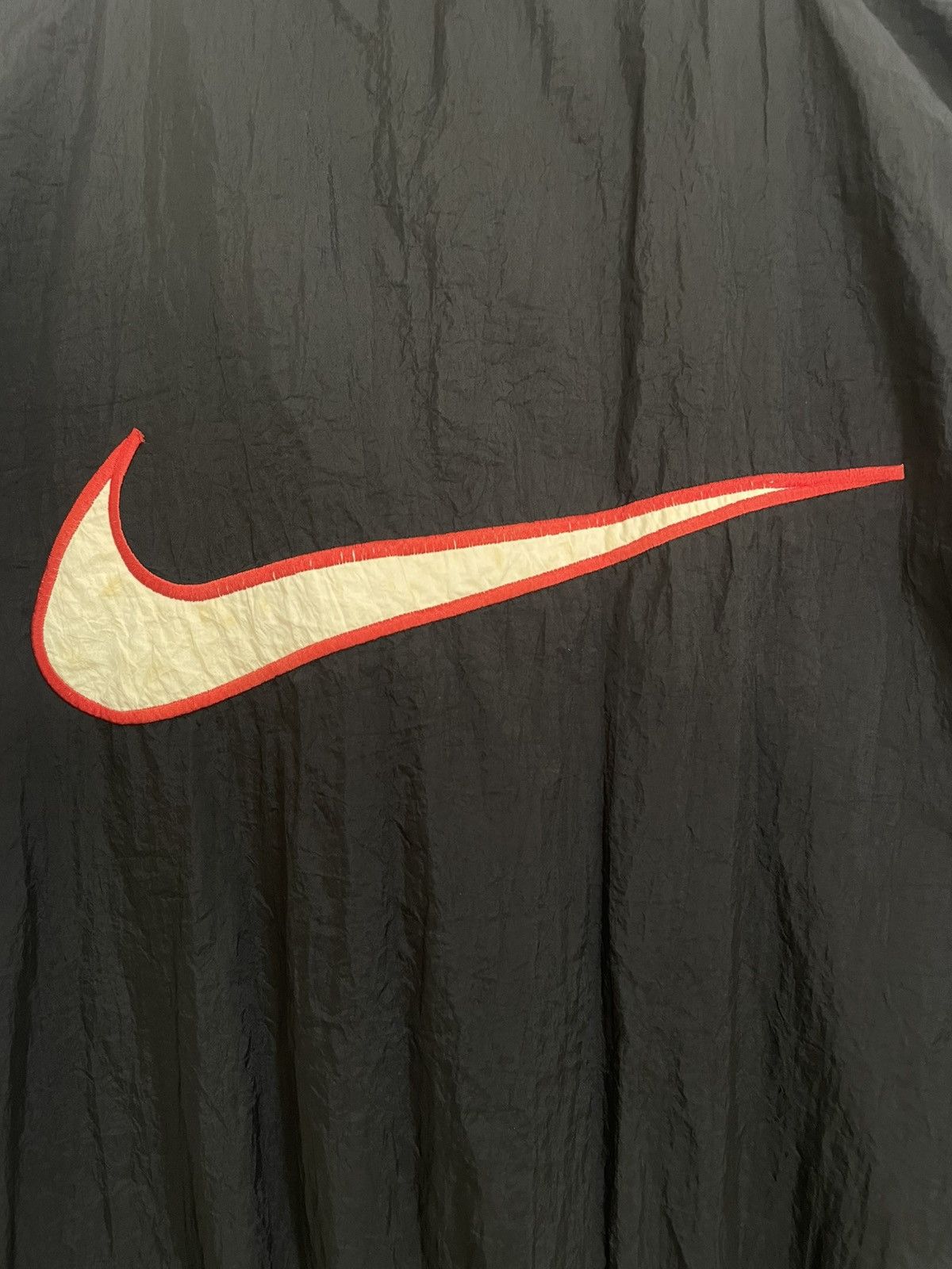Nike × Vintage vintage 90s nike embroidered logo nylon pullover Size US L / EU 52-54 / 3 - 4 Thumbnail