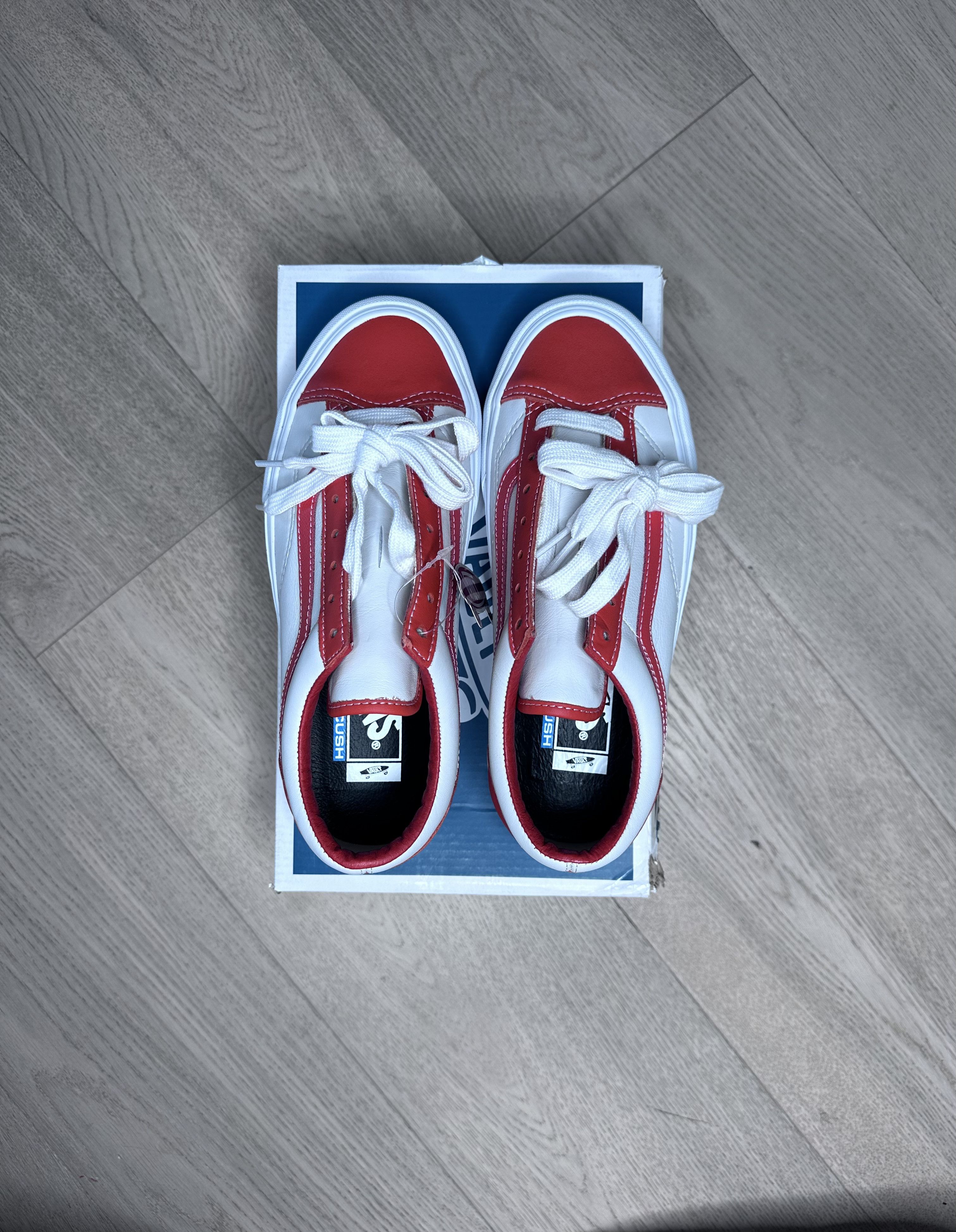 Vans Style 36 VLT LX Size US 7 / IT 37 - 2 Thumbnail