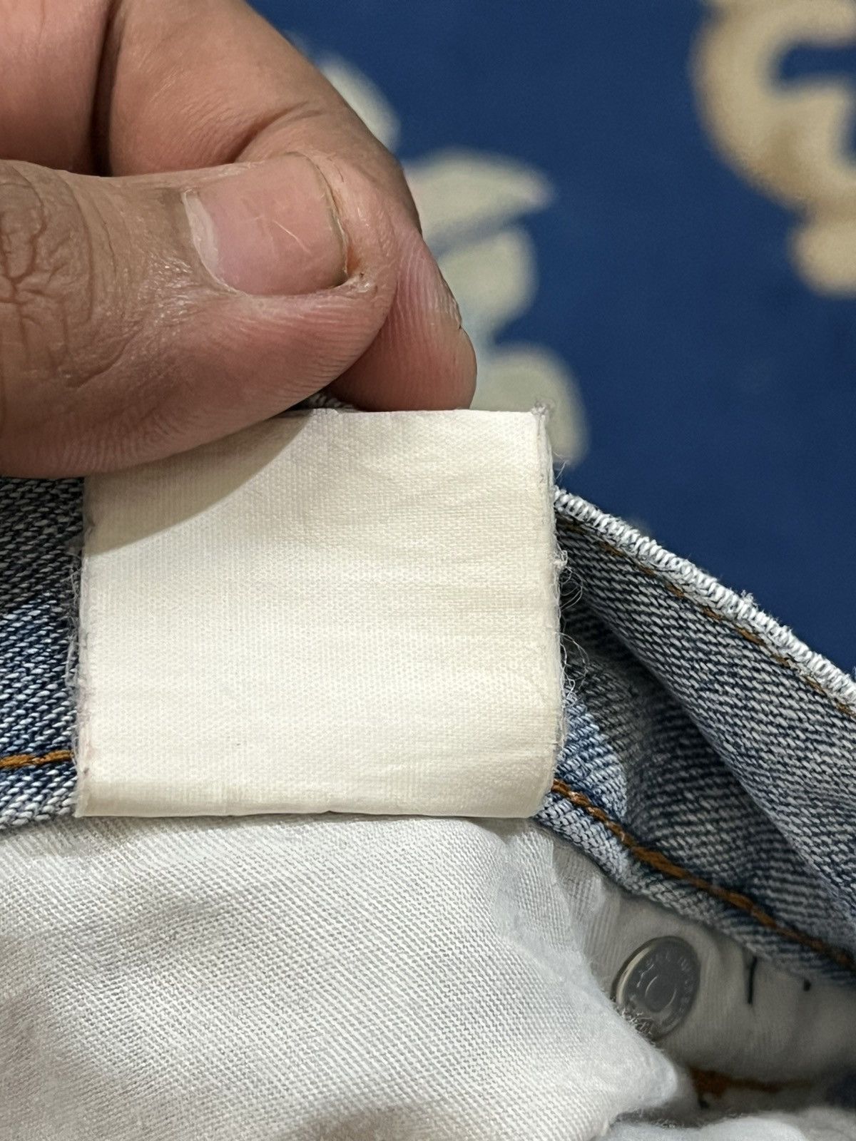 Burberry Vintage Burberry Faded Distressed Denim Size US 32 / EU 48 - 10 Thumbnail