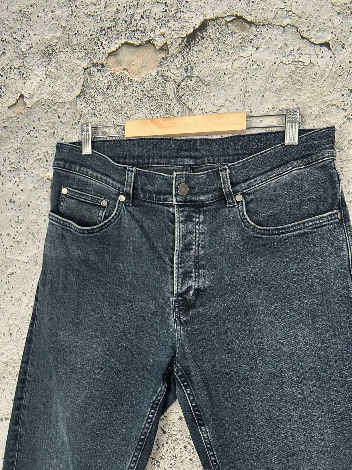 Cos COS Denim Pants Tapered Leg Slim Fit Designer Basic Size US 32 / EU 48 - 4 Thumbnail