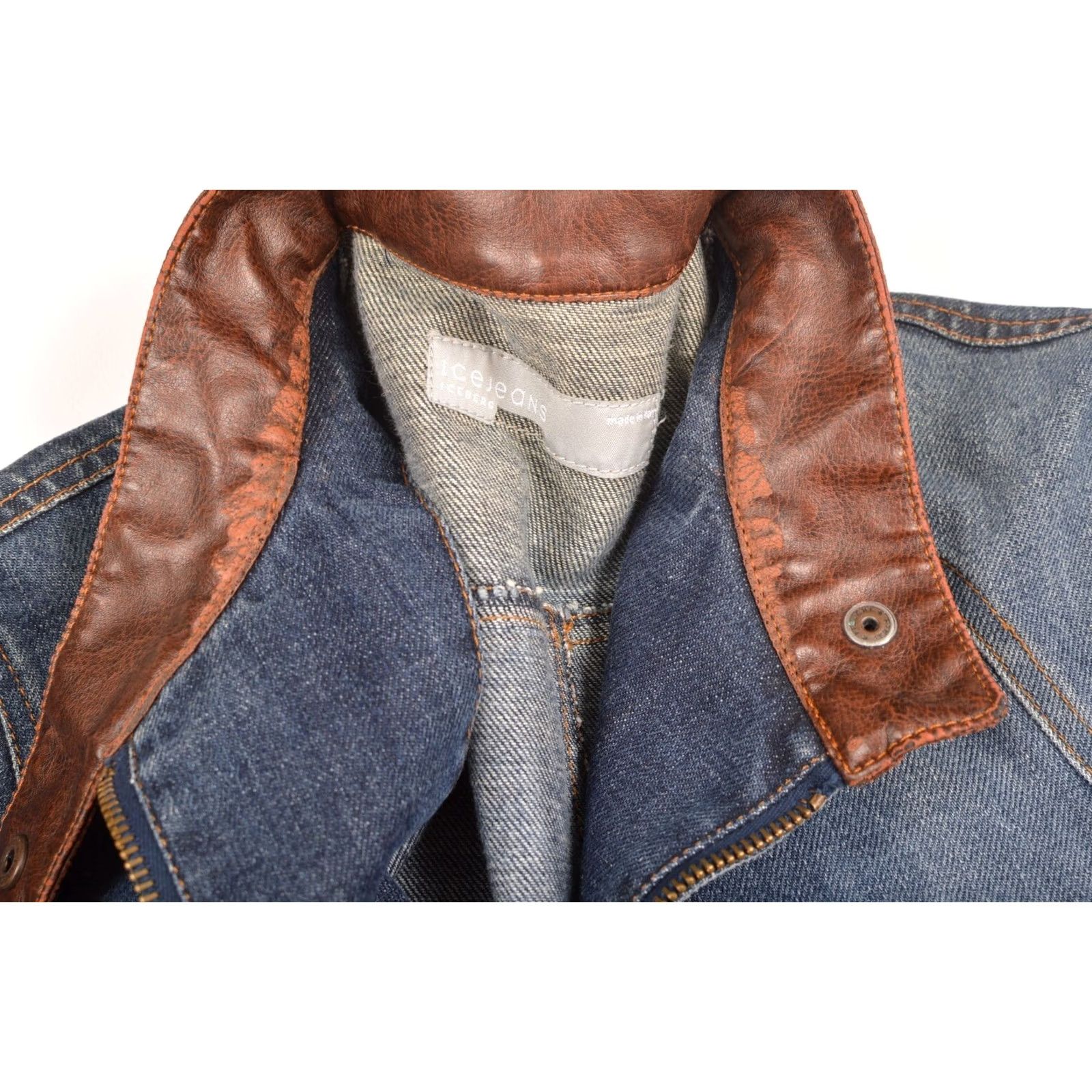 Vintage Iceberg Womens Full-Zip Denim Jacket Leather Trim Size L Blue Shirt Jacket Womens Leather Trim Size 36" / US 14 / IT 50 - 4 Thumbnail
