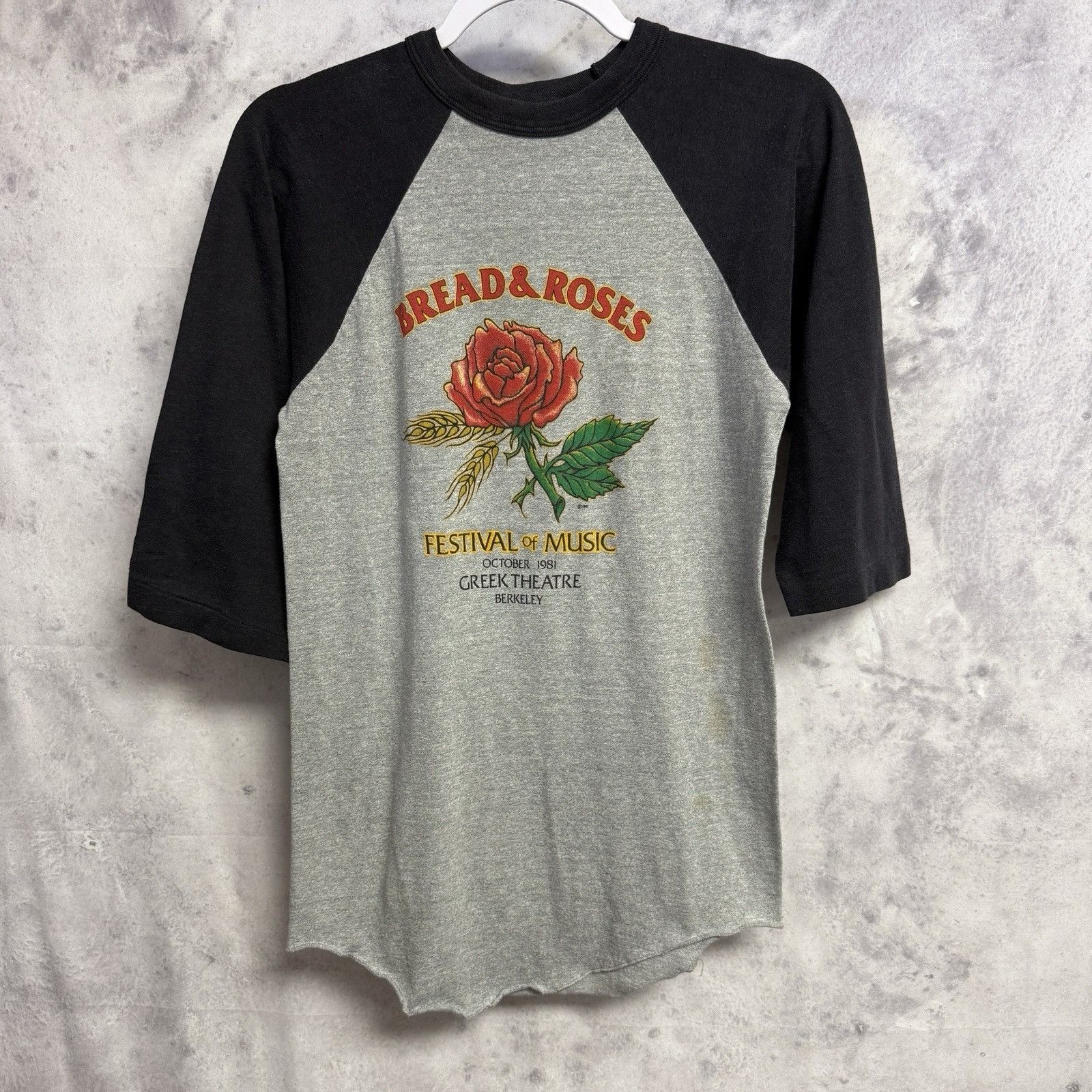 Band Tees Vintage 80s Bread & Roses Music Festival T Shirt 1981 Greek Size US M / EU 48-50 / 2 - 2 Thumbnail