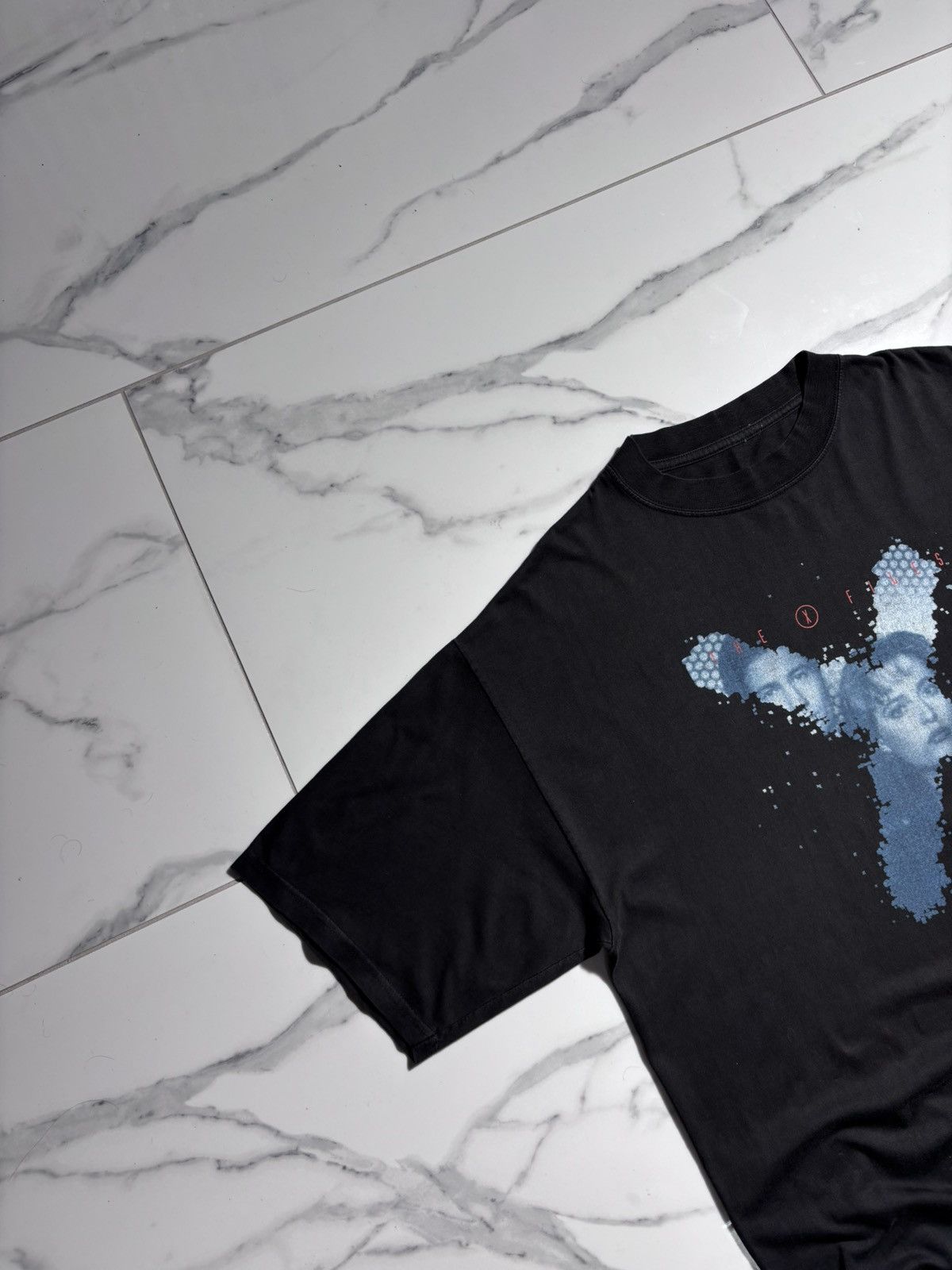 Vintage Vintage The X-Files 1996 T-shirt Retro Movie TV Size US XL / EU 56 / 4 - 3 Thumbnail