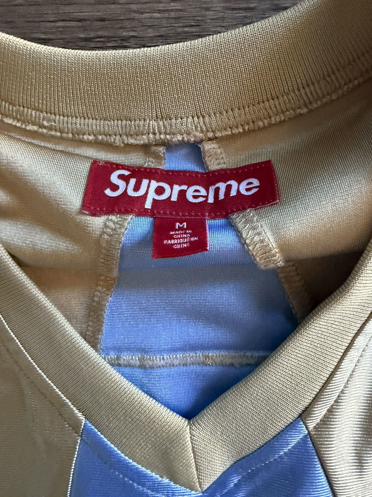 Supreme Supreme Stars Jersey Gold size Medium Size US M / EU 48-50 / 2 - 5 Thumbnail