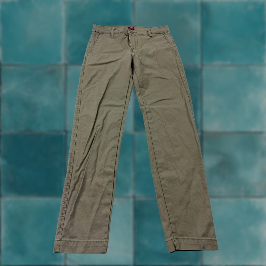 Levi's Levi's XX Chino Pants Mens 30x32 Beige Tapered Regular Fit Cotton Stretch Front Zip Pockets Casual Business Spring Size US 30 / EU 46 - 1 Thumbnail