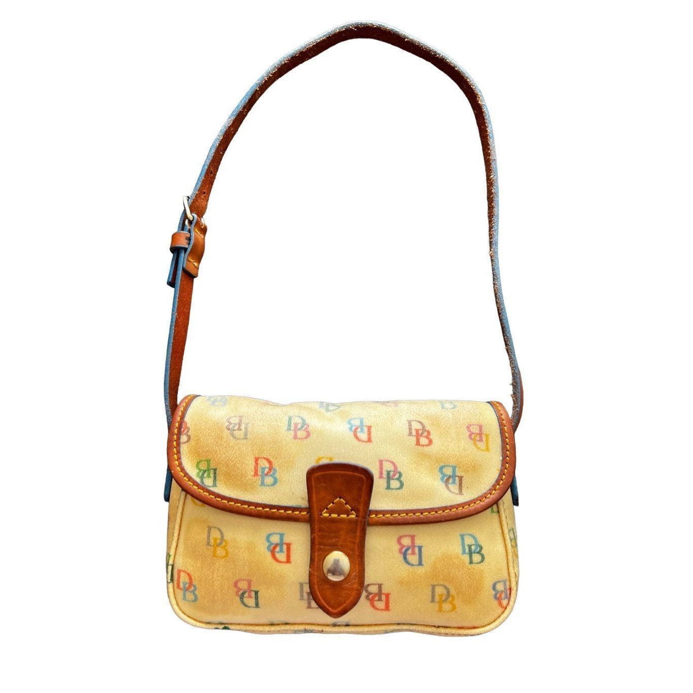 VINTAGE DOONEY BOURKE HAND OR SHOULDER BAG