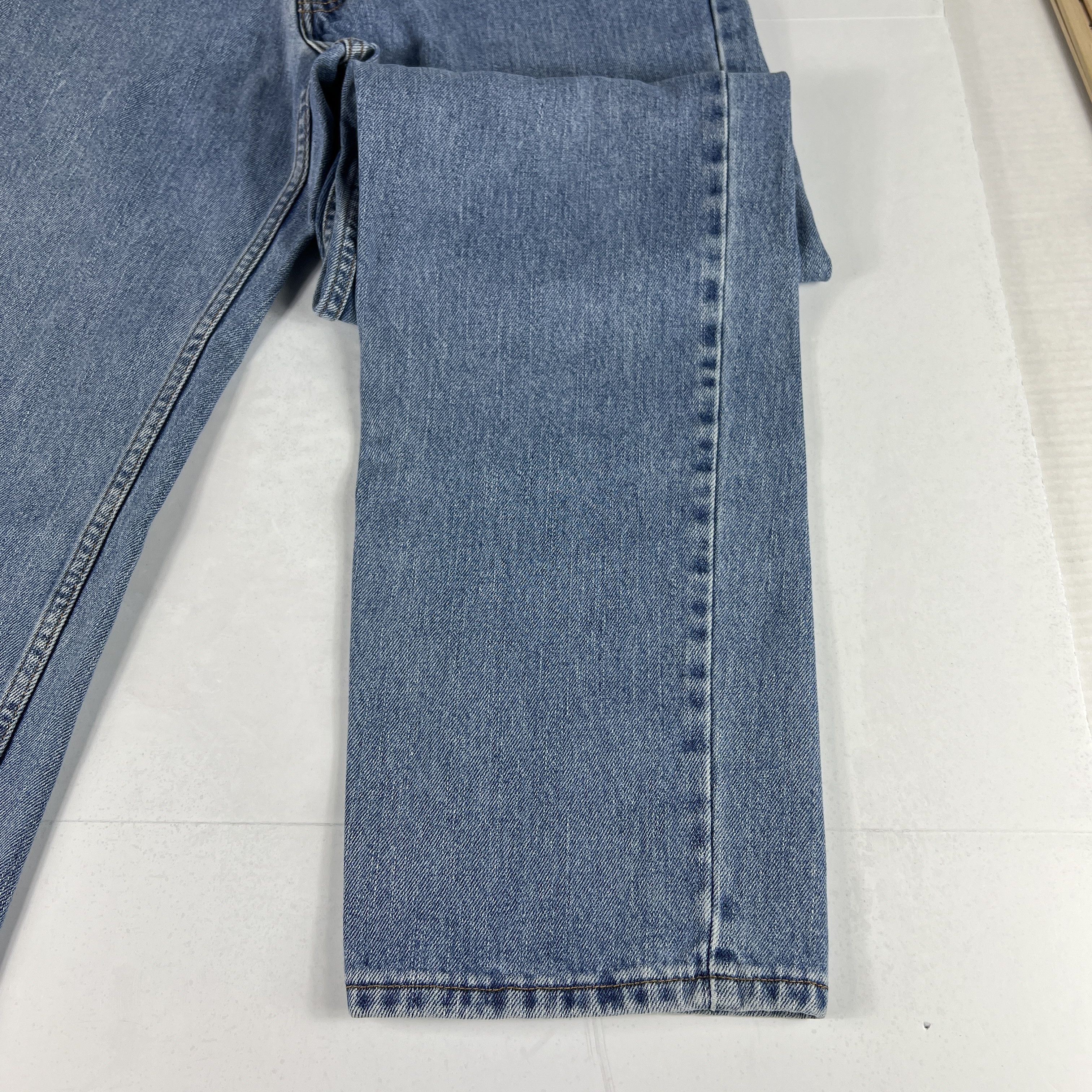 Levi's Y2K Levi's Jeans 550 Relaxed Fit Blue Faded Cotton Denim Size US 33 - 6 Thumbnail