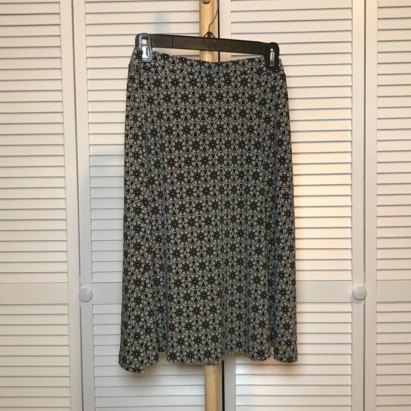 George George Geometric Midi A-line Skirt L (12/14) Size 33" - 1 Thumbnail