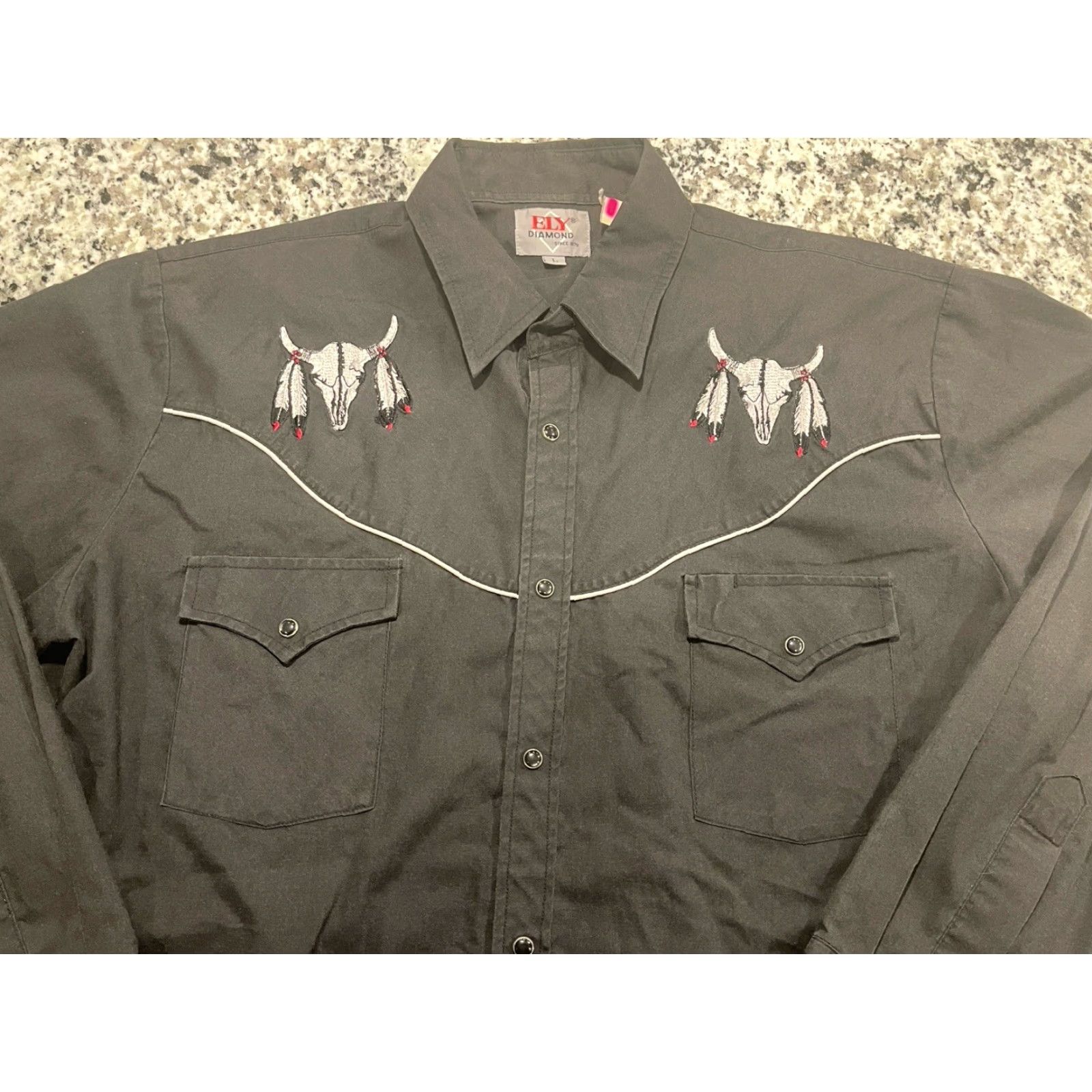 Vintage VINTAGE ELY DIAMOND CATTLEMEN Western Shirt Long Sleeve Snap Embroidered Size L Black Mens Size US L / EU 52-54 / 3 - 3 Thumbnail