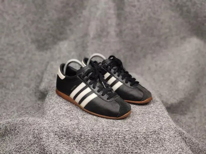 Adidas Vintage Adidas Originals Rekord Black Leather Sneaker Y2K Size US 6 / EU 39 - 3 Thumbnail