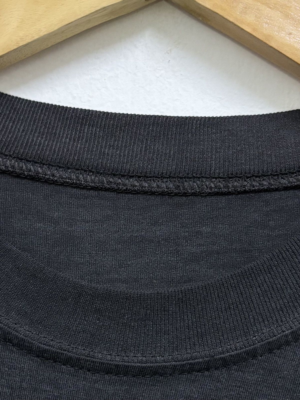 Vintage Vintage 90's Milano Lifestyle / Luxury / Fashion T-Shirt Size US L / EU 52-54 / 3 - 7 Thumbnail