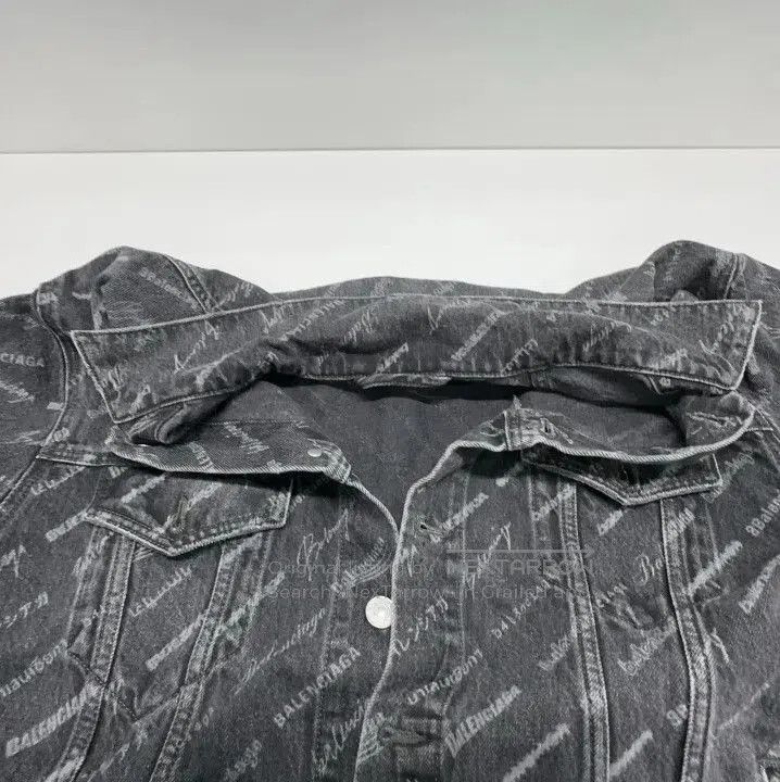 Balenciaga Balenciaga SS23 Logo Print Denim Jacket. Size US S / EU 44-46 / 1 - 6 Thumbnail
