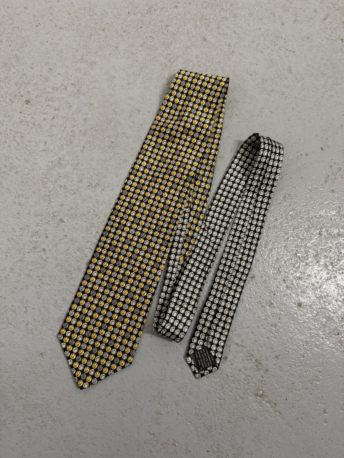 Versace Gianni Versace Tie Size ONE SIZE - 1 Thumbnail