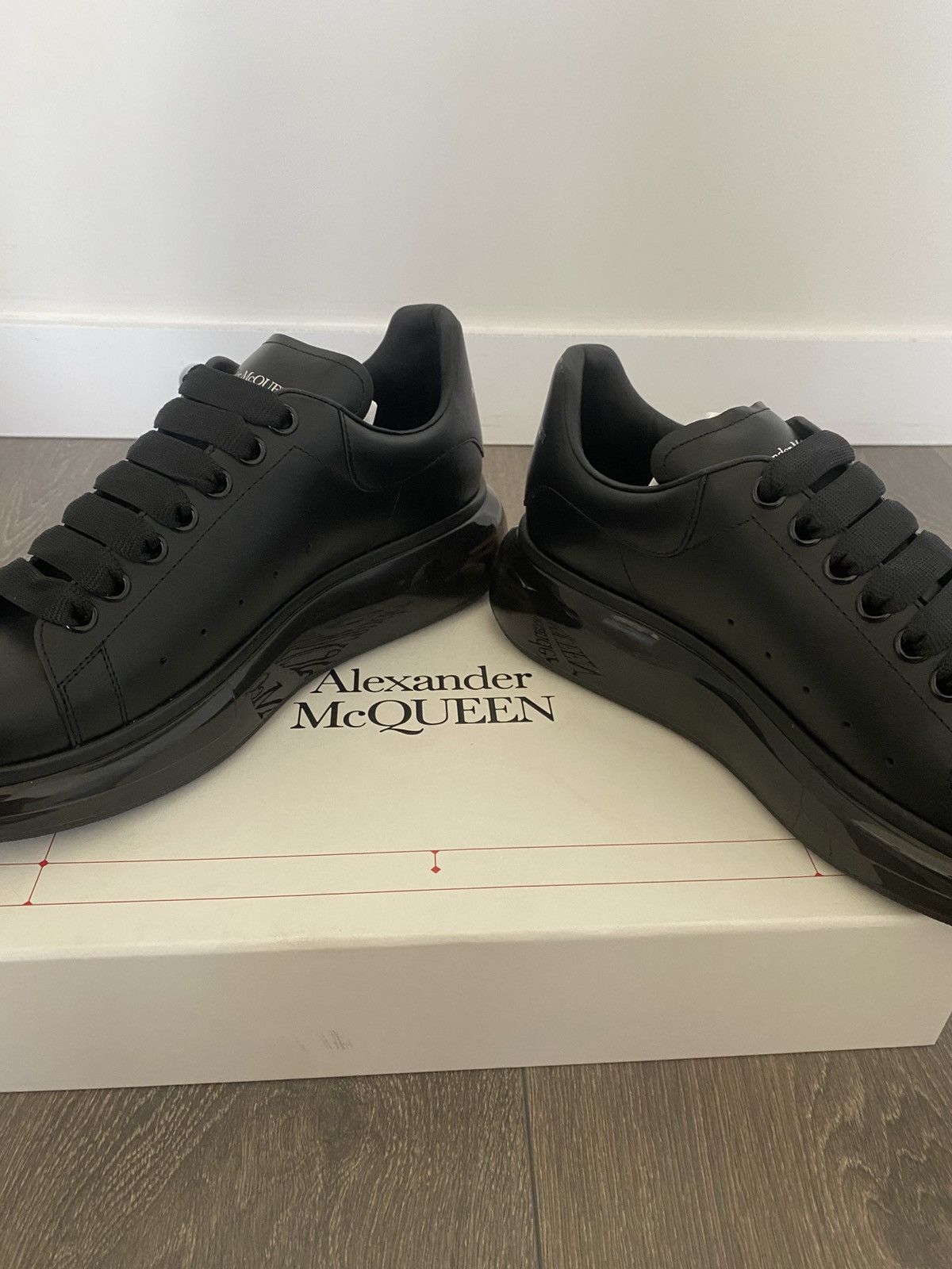 Alexander McQueen Alexander McQueens Black Transparent sole Size US 7 / EU 40 - 5 Thumbnail
