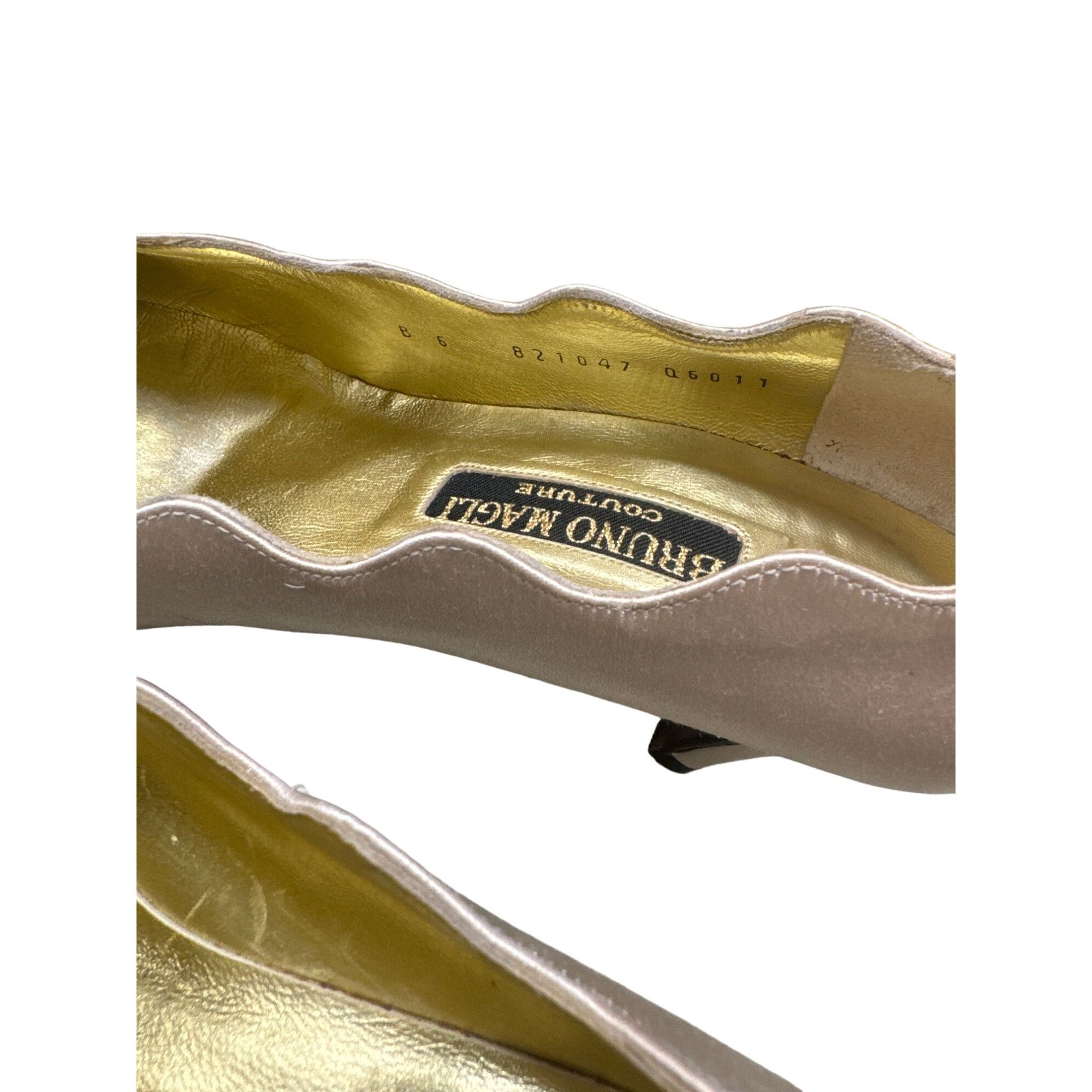 Bruno Magli Bruno Magli Women’s Rose Color Shoes/Heels 2.5"/Pumps Size 6 Size US 6 / IT 36 - 6 Thumbnail