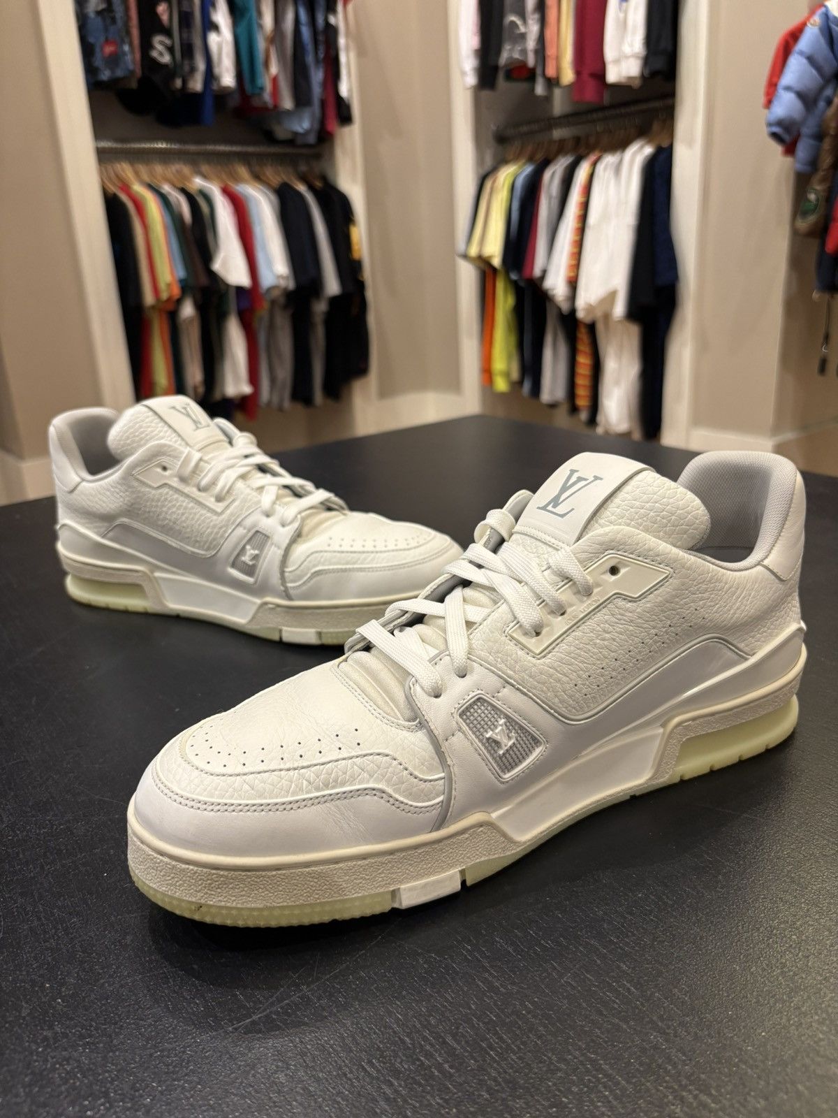 Louis Vuitton Louis Vuitton Trainer White Size US 9.5 / EU 42-43 - 2 Thumbnail