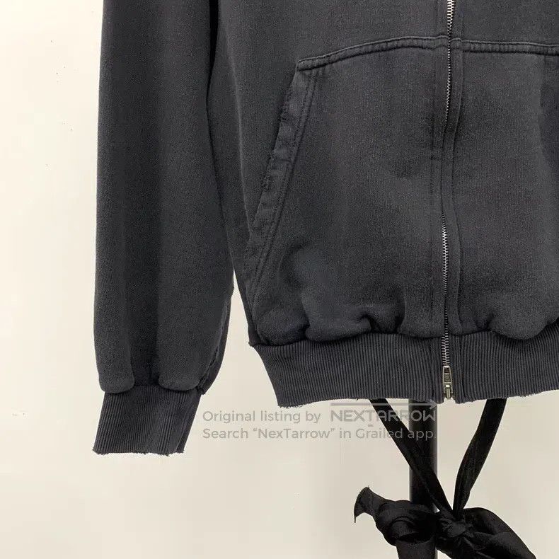 Balenciaga Balenciaga Solid color hooded zip-up long-sleeve sweatshir Size S / US 4 / IT 40 - 5 Thumbnail