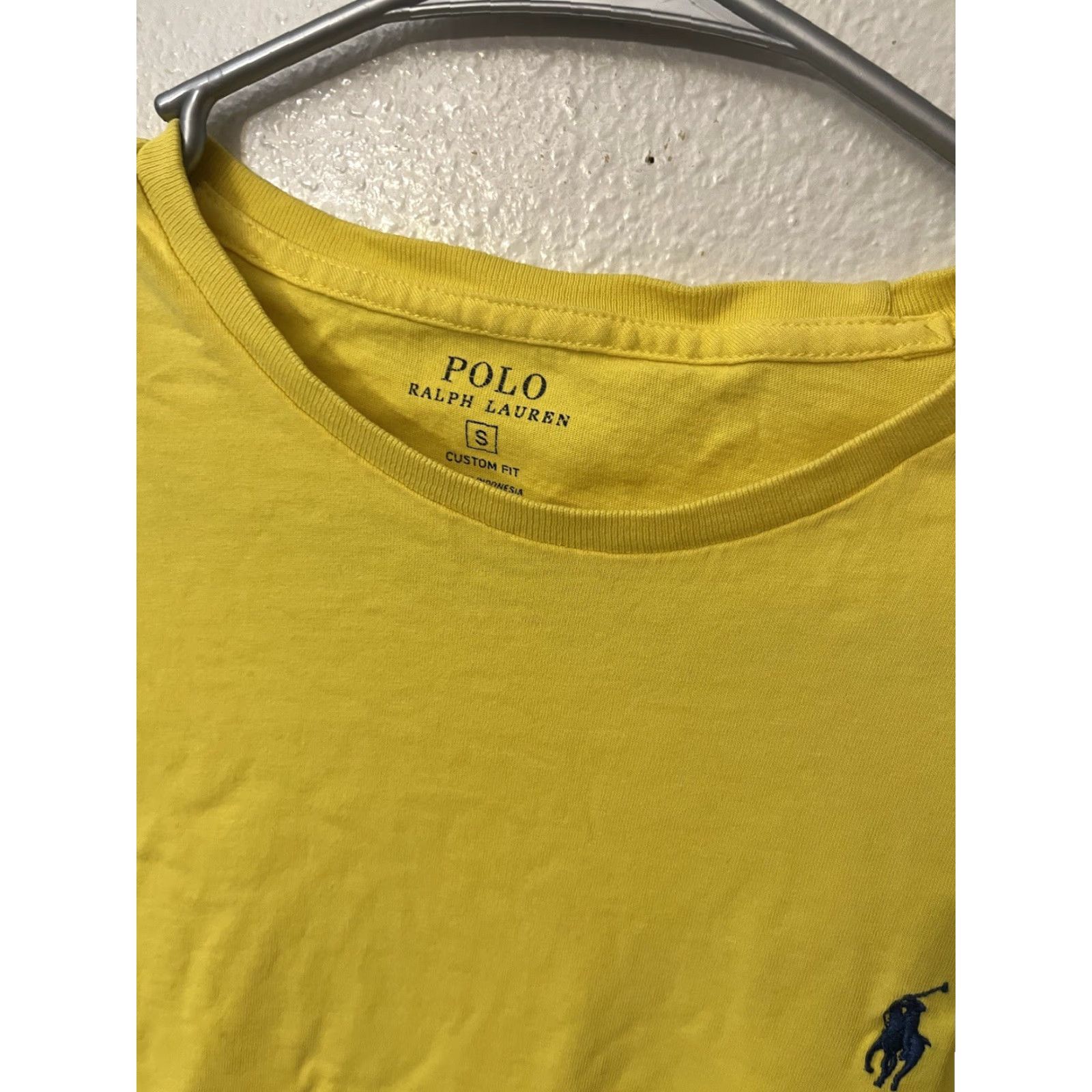 Polo Ralph Lauren Polo Ralph Lauren Logo Yellow Men’s T-Shirt Size S Custom Slim Fit Shirt Short Sleeve Crew Neck Embroidered Logo 90s Retro Hip Hop USA Mens Size US S / EU 44-46 / 1 - 2 Thumbnail