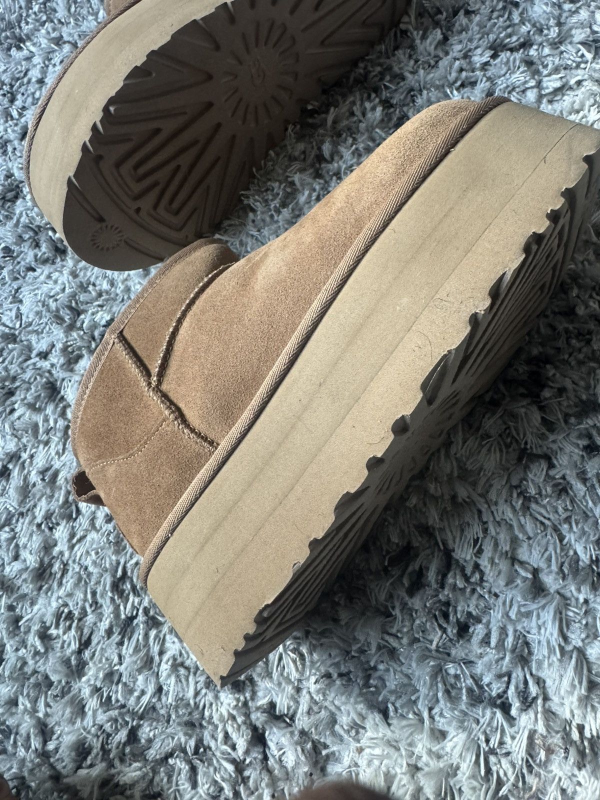 Ugg UGG Boot Classic Ultra Mini Platform Size US 7 / IT 37 - 4 Thumbnail
