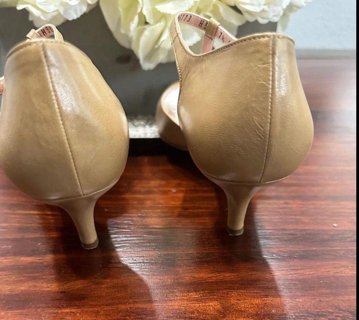 Salvatore Ferragamo Salvatore Ferragamo Woven SlingBack Heels size 7”5 Size US 7.5 / IT 37.5 - 7 Thumbnail