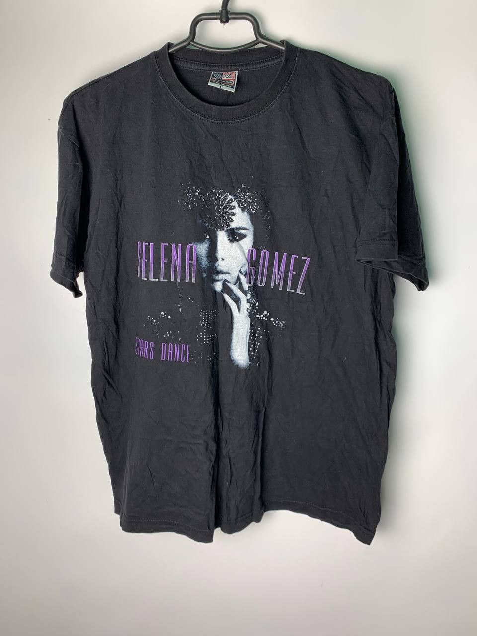 Band Tees VINTAGE '13 streetwear Y2K band SELENA GOMEZ TOUR T-shirt Size US L / EU 52-54 / 3 - 1 Thumbnail