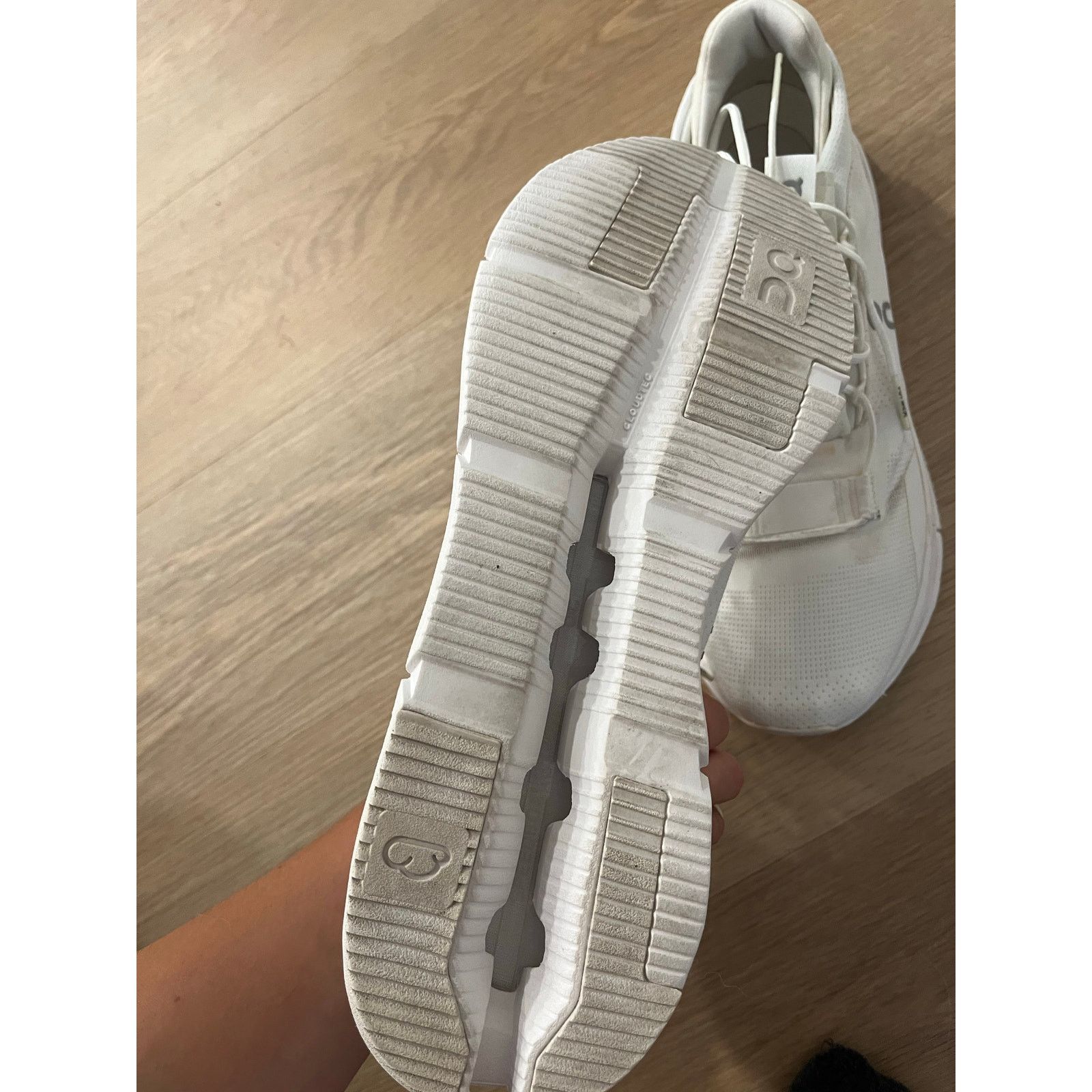 On On Running Cloudnova White Ivory Mens 10 Size US 14 / EU 47 - 7 Thumbnail
