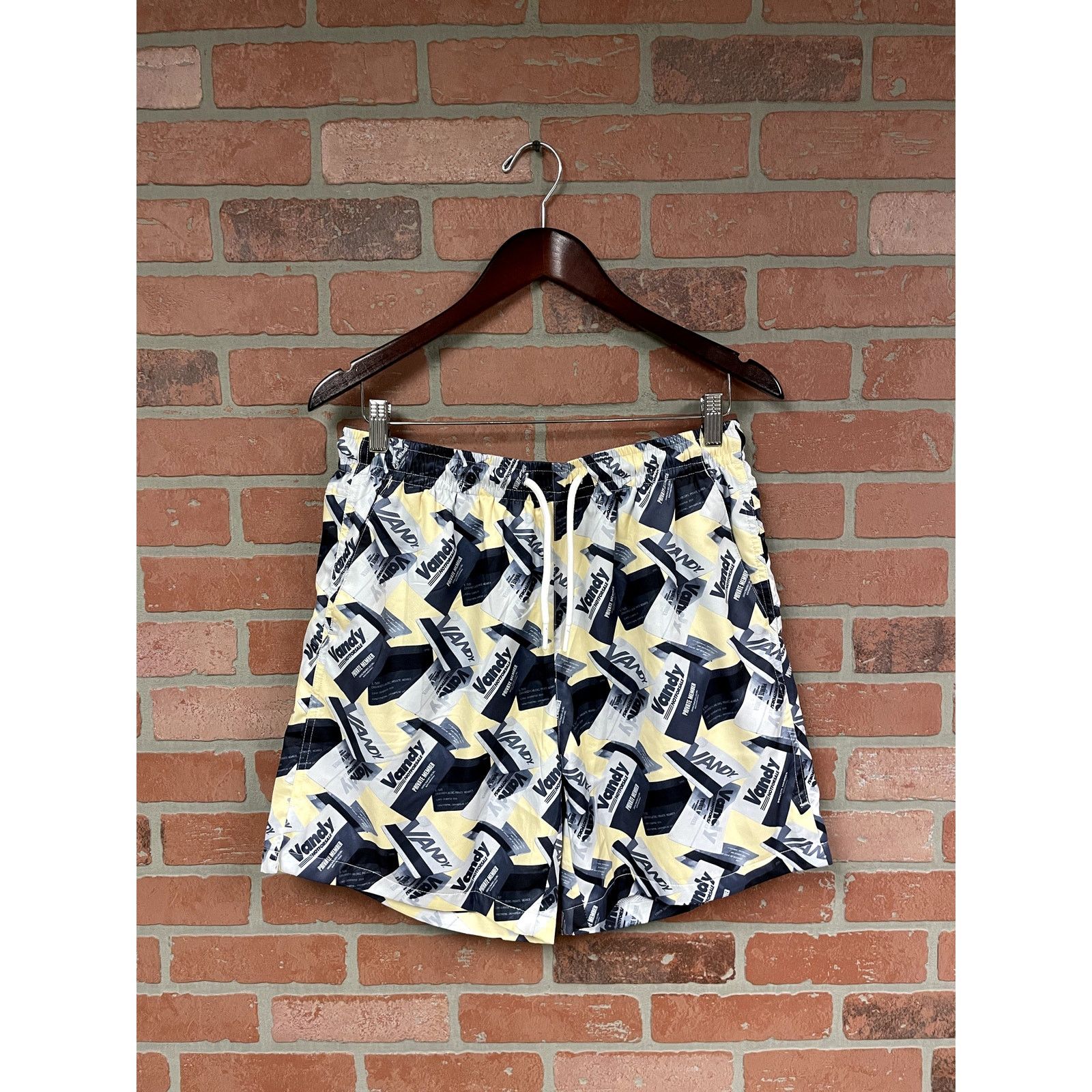 Vandy The Pink Vandy The Pink Shorts Size US 31 - 1 Thumbnail