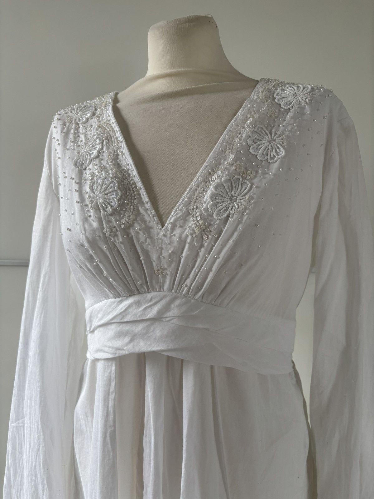 Designer Beaded flowy dress Size L / US 10 / IT 46 - 2 Thumbnail