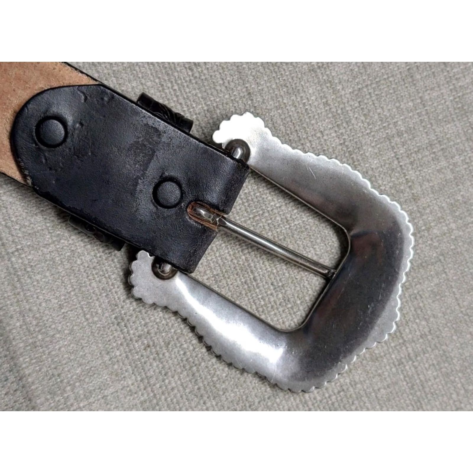 Tony Lama VINTAGE Tony Lama Belt 34 black TOOLED cowhide leather WESTERN buckle USA made Size 34 - 4 Thumbnail