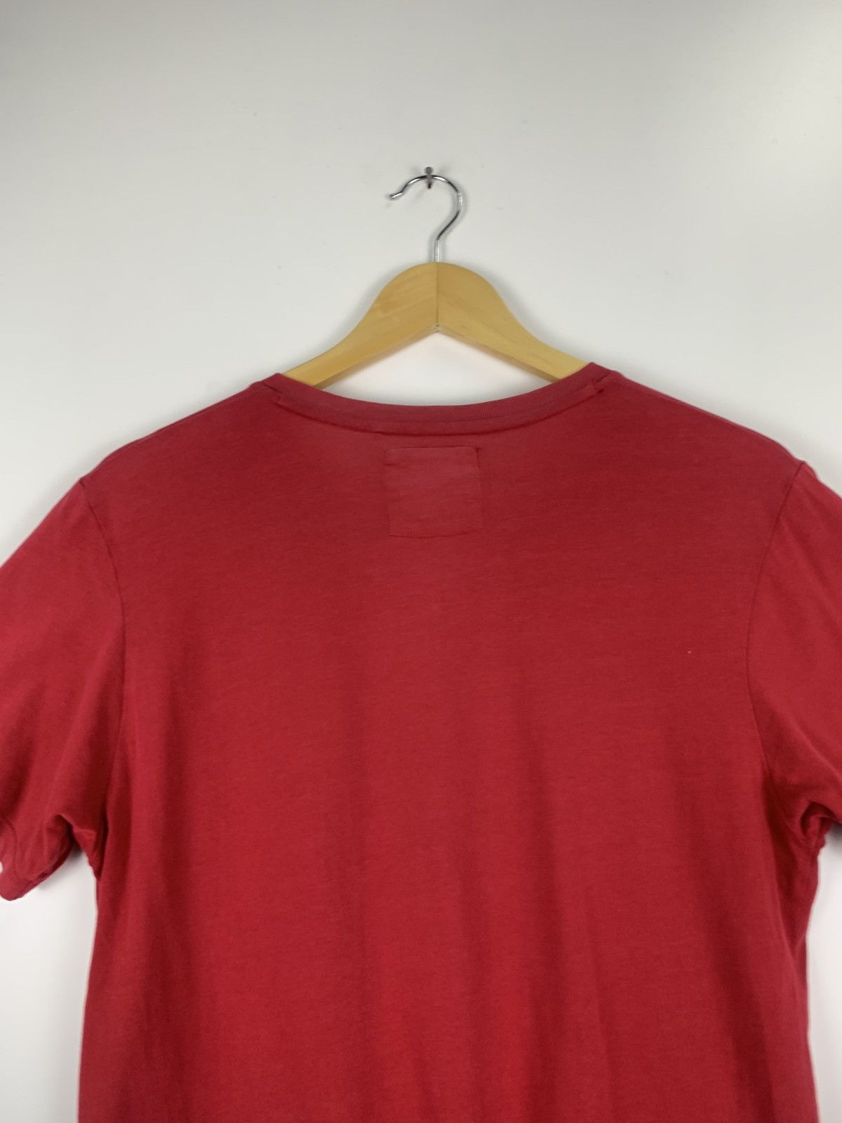 Designer × Uniqlo Kenichi Asai Uniqlo tee Size US M / EU 48-50 / 2 - 11 Thumbnail
