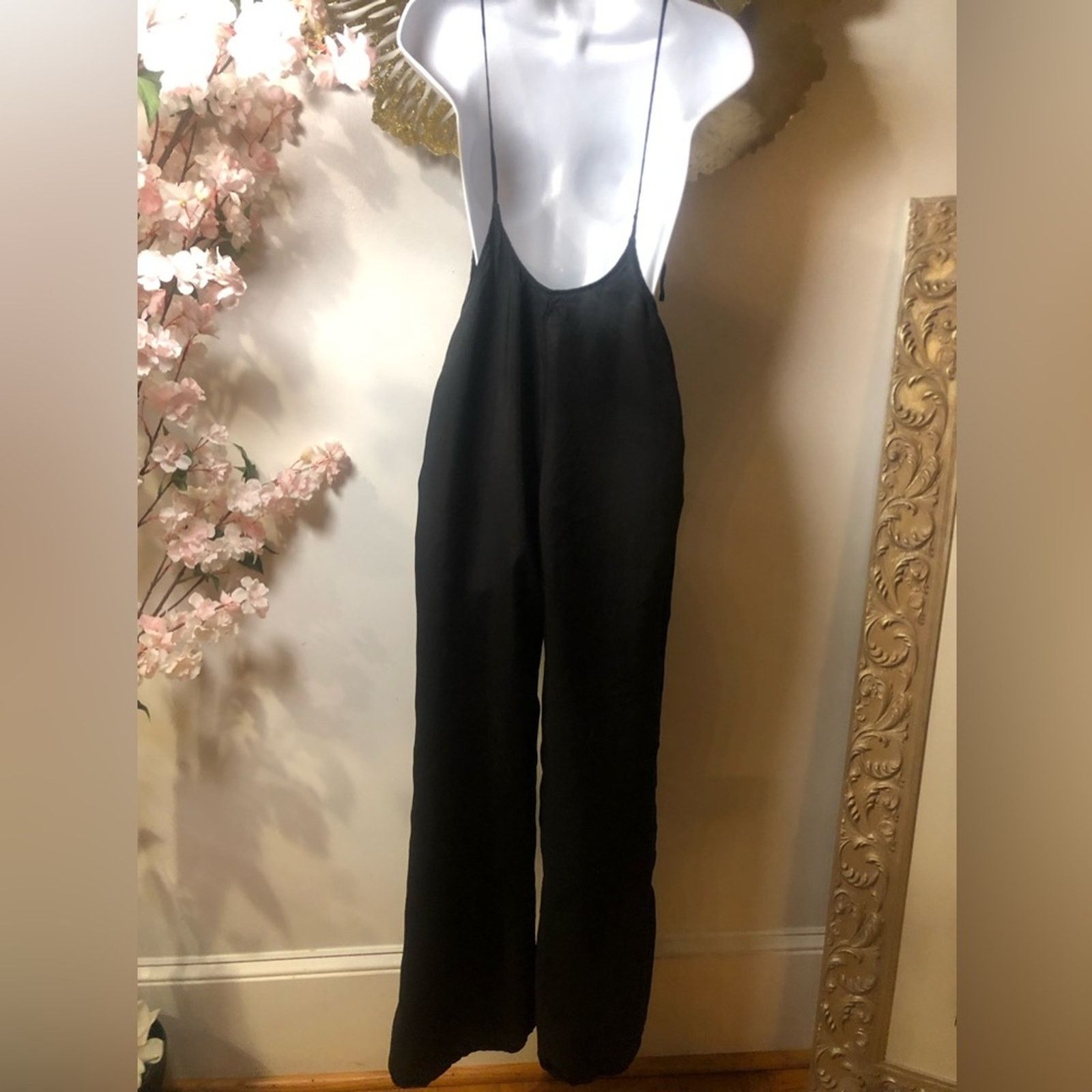 Other Pants bottoms Suspenders jumpsuit. Silky look and feel. Size 25" / US 0 / IT 36 - 8 Thumbnail