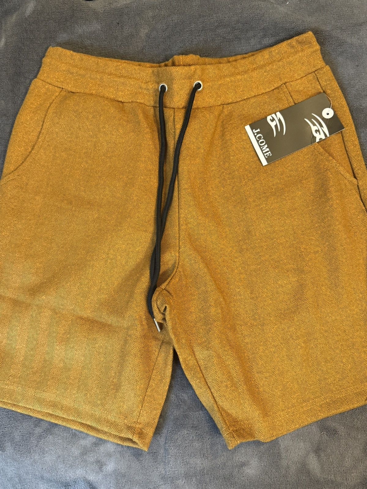 Other J.COME Mustard Yellow Herringbone Drawstring Shorts LG Size US 34 / EU 50 - 1 Thumbnail