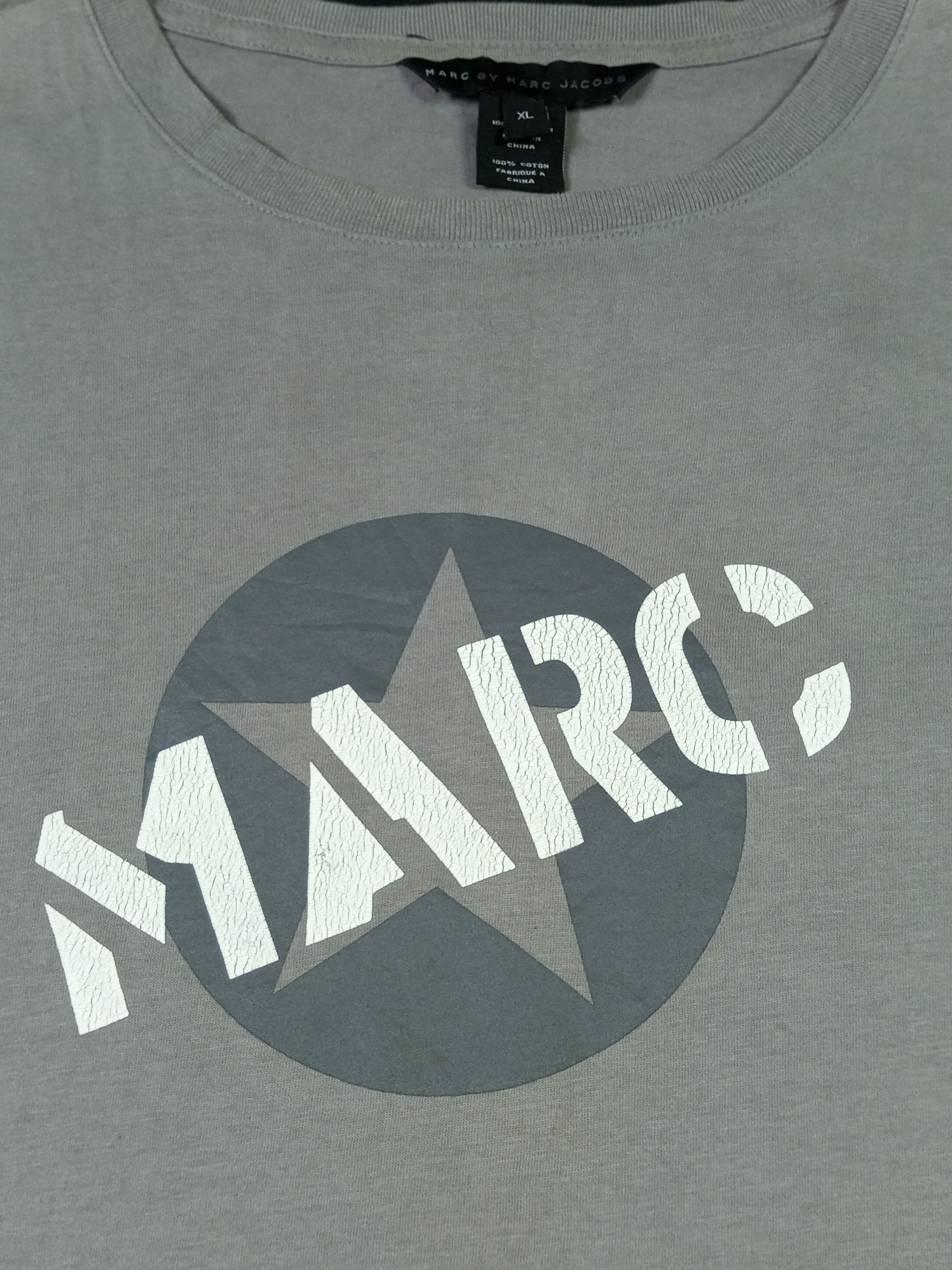 Marc by Marc Jacobs VTG Y2K Marc Jacobs Tee Size US XL / EU 56 / 4 - 5 Thumbnail