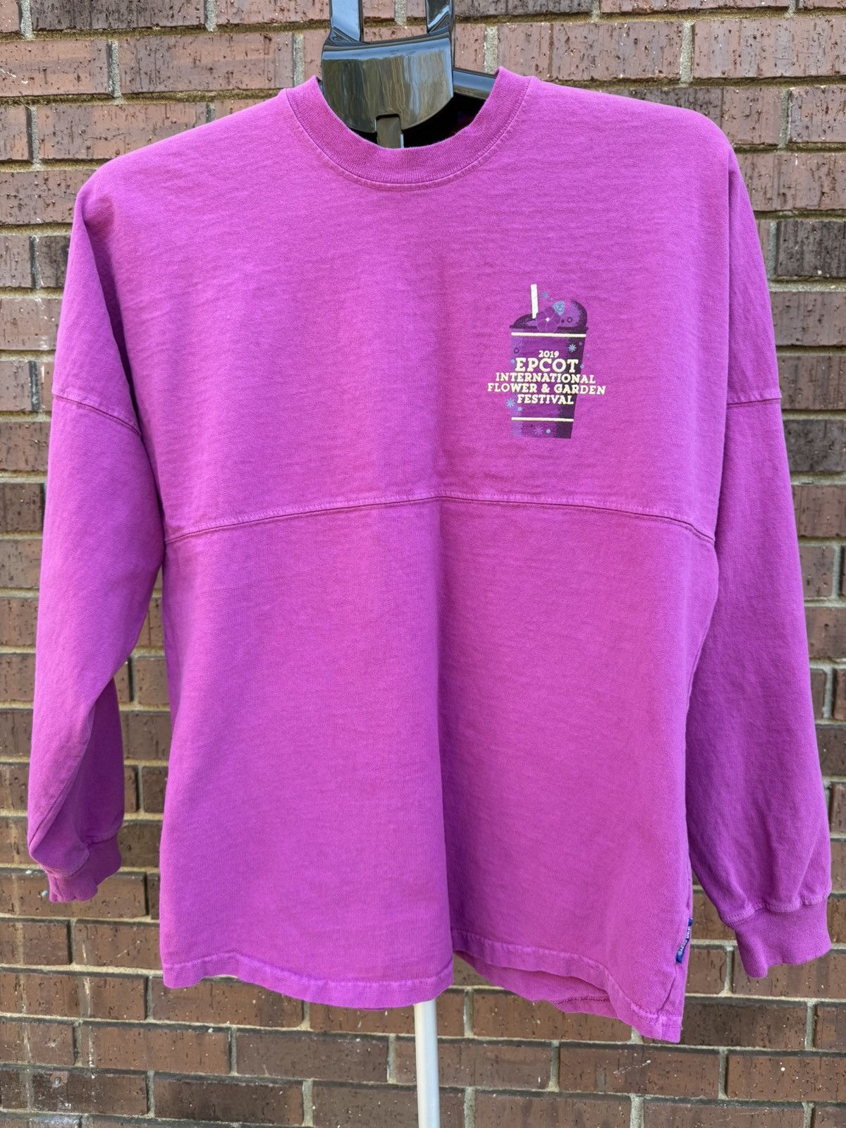 Disney Disney Parks 2019 Epcot Flower Garden Festival Spirit Jersey Size XS / US 0-2 / IT 36-38 - 2 Thumbnail