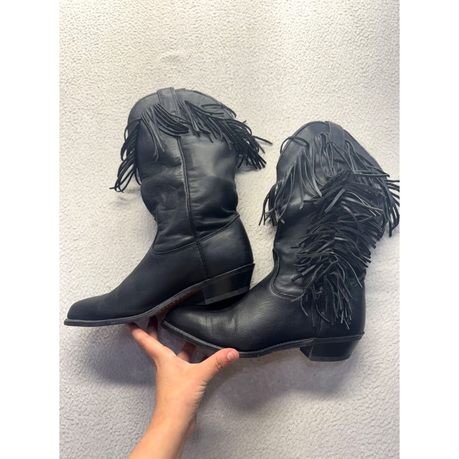 Vintage VINTAGE Black Fringe Leather Western Cowboy Boots Pointed Toe Low Heel Womens 8 Pre-Owned Good Accessories Fringe Western Leather 9812 Size US 8 / IT 38 - 5 Thumbnail