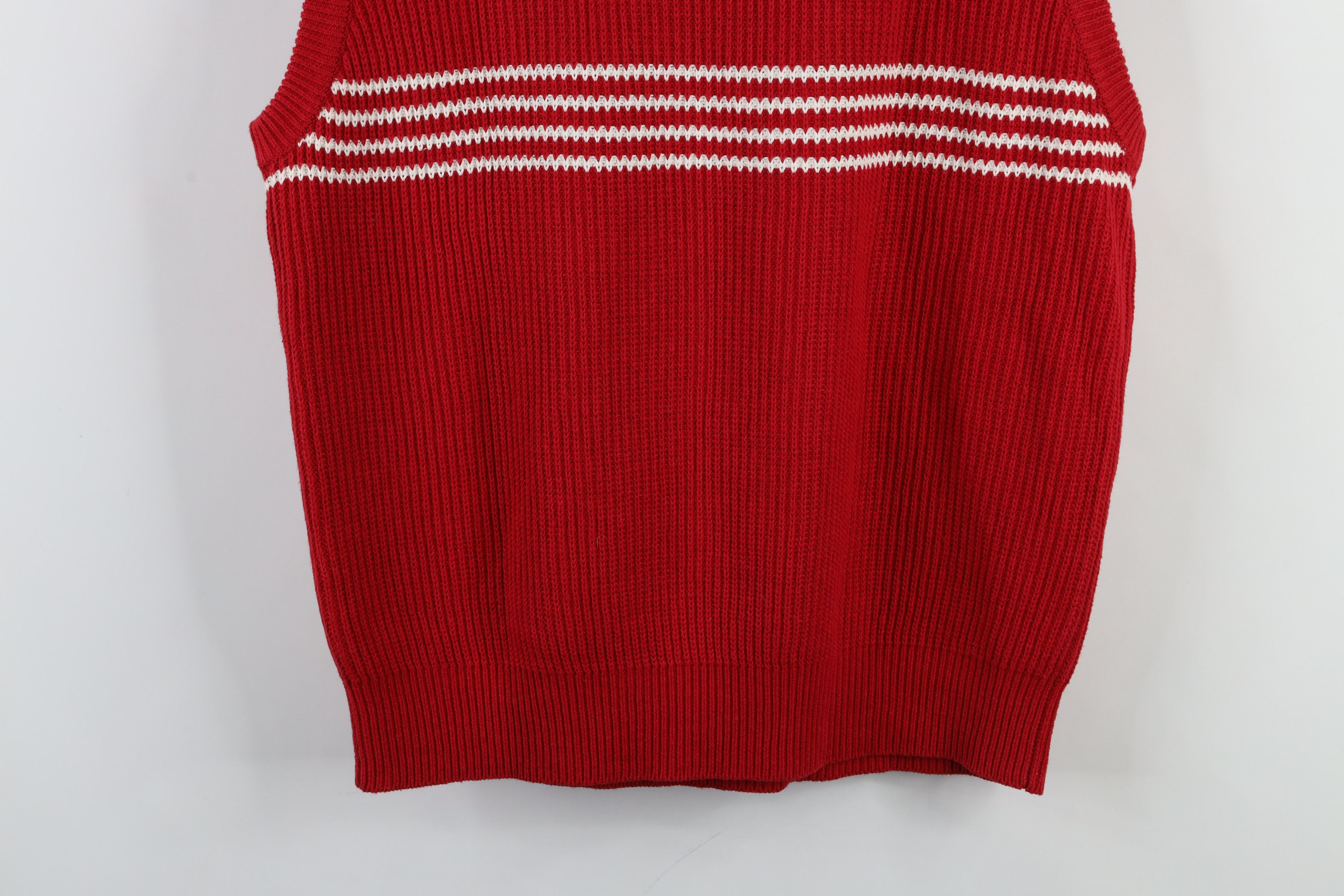 Vintage Vintage 90s Ribbed Knit University Miami Ohio Sweater Vest Size US L / EU 52-54 / 3 - 8 Thumbnail