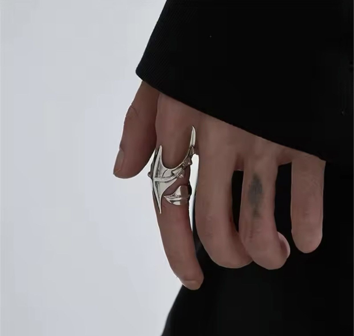 Jewelry Cyberpunk Alien Irregular Ring Size ONE SIZE - 4 Thumbnail