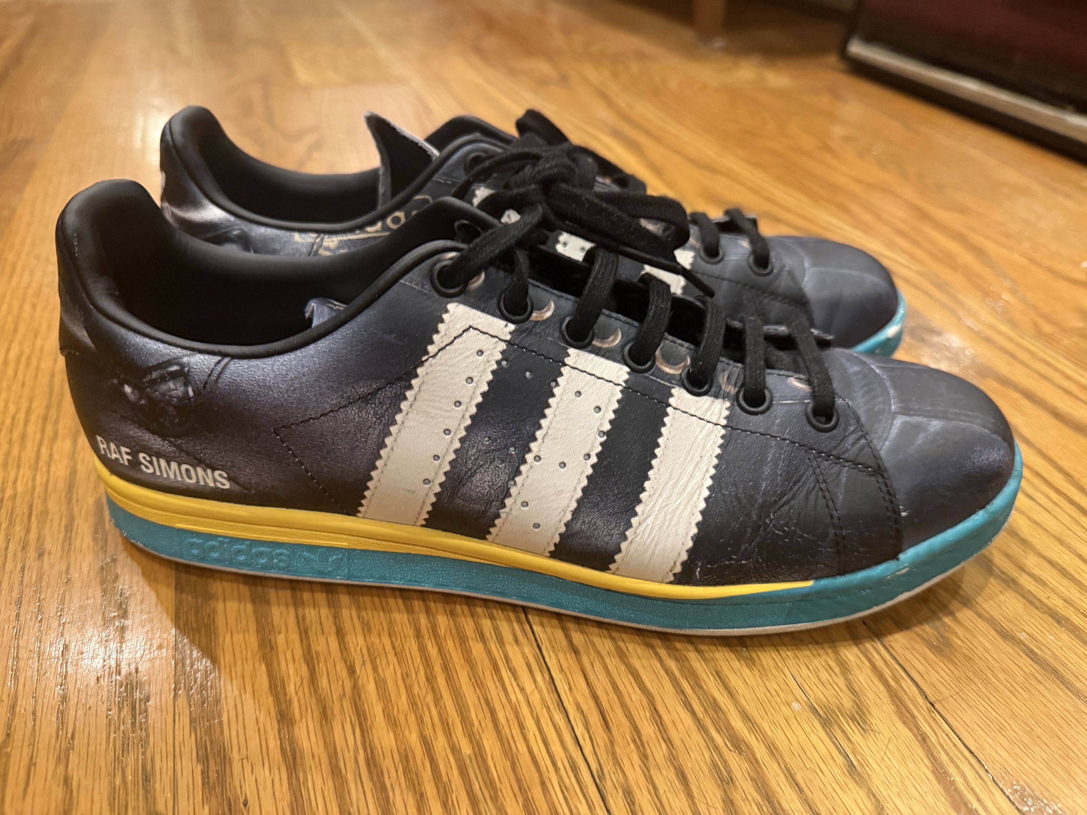 adidas gazelle silver green womens adidas EE7954 Raf Simons Samba Stan Mens Shoes main image 1