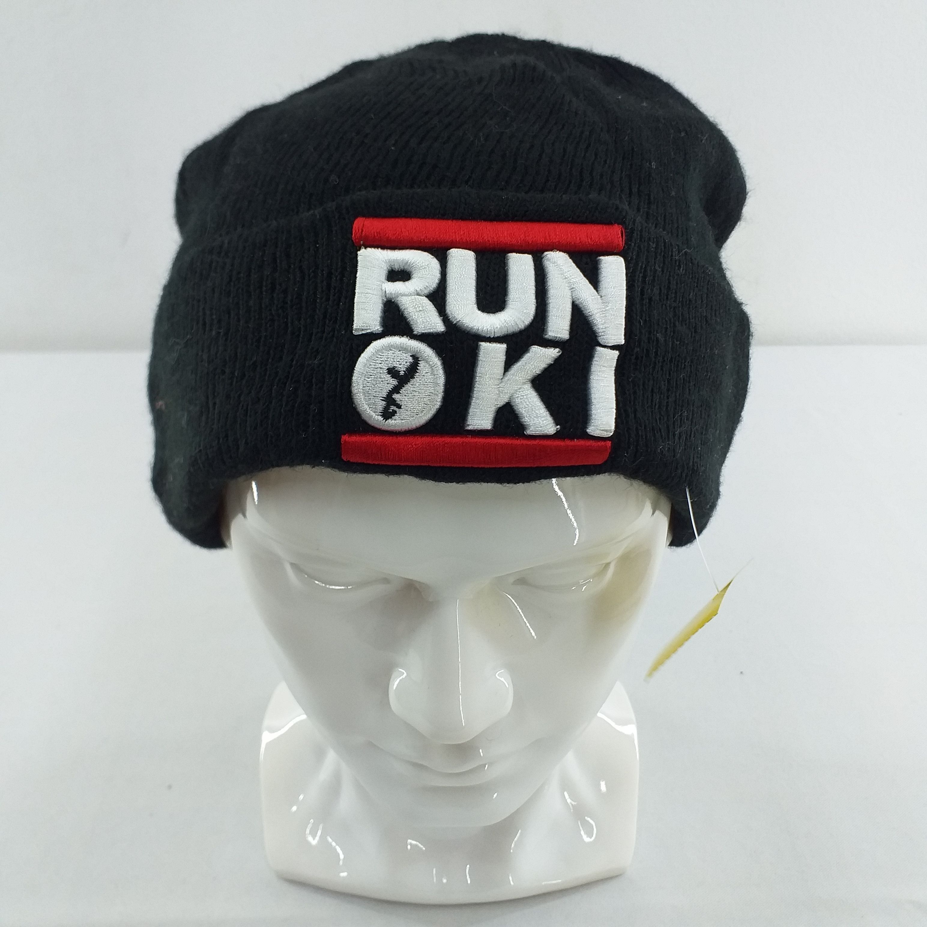 Run Oki Embroidery Spell Out Snow Cap Hat Beanie -BN053