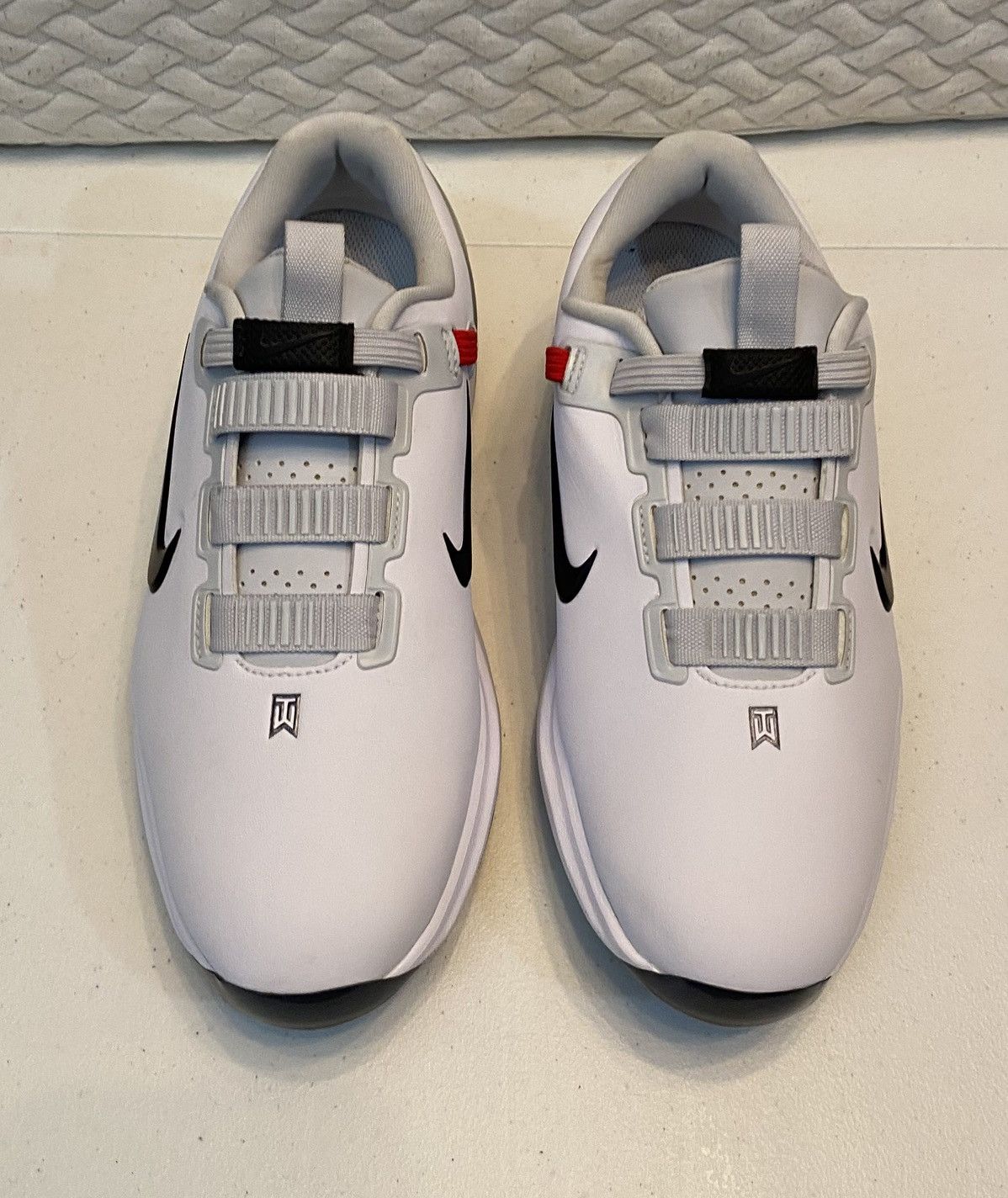 Nike × Tiger Woods Nike Tiger Woods TW71 Fast Fit Golf Cleats 8 US Size US 8 / EU 41 - 6 Thumbnail