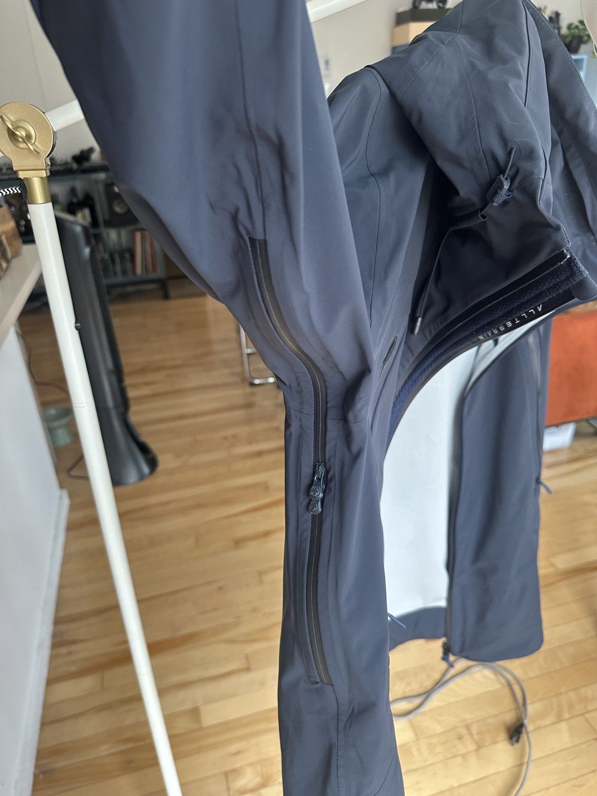 Descente × Dsptch Descente All Terrain Raincoat Size US L / EU 52-54 / 3 - 4 Thumbnail