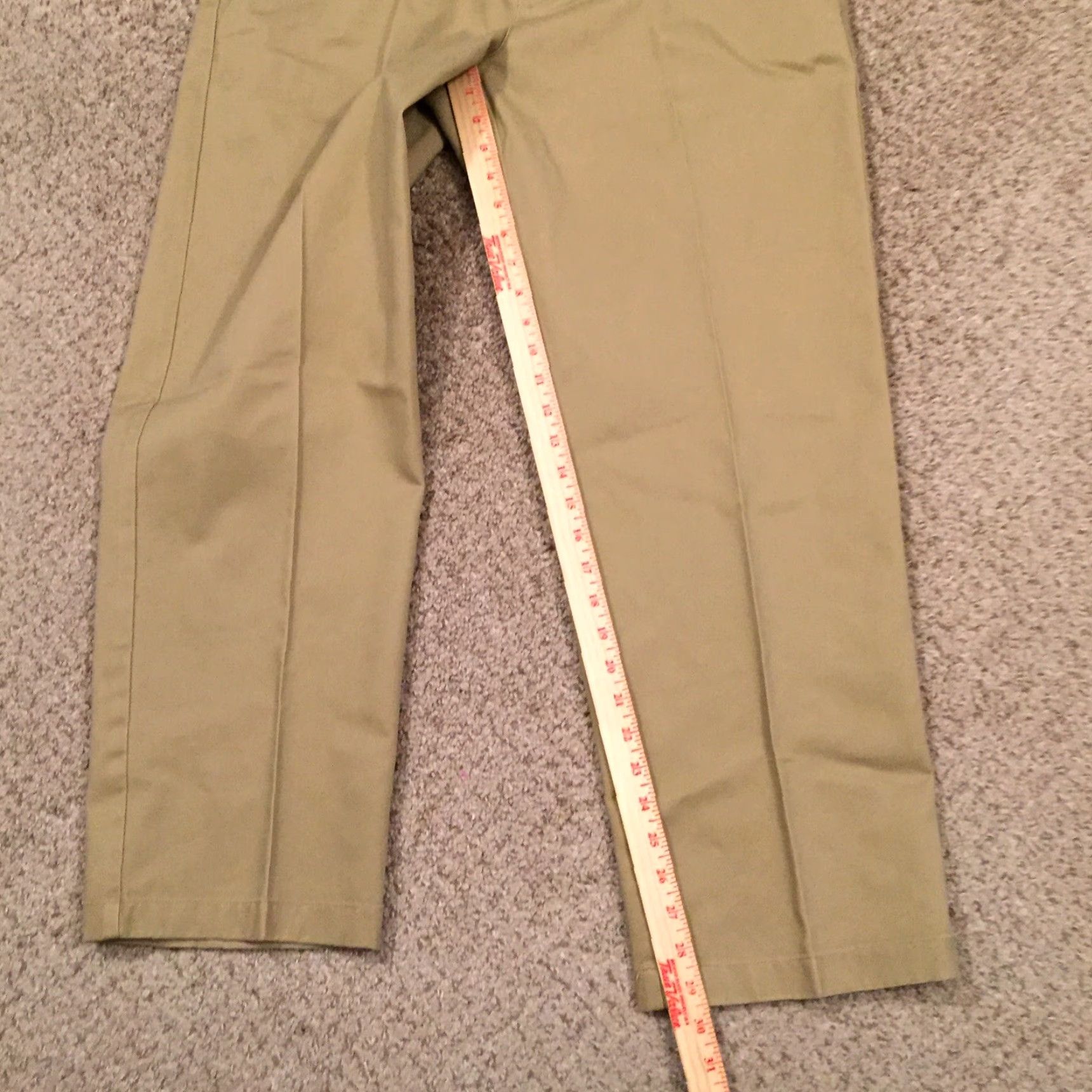 Vintage L.L. Bean Pants Men 35 Beige Adjustable Comfort Waist Flat Front Chino Shirt? Size US 35 - 5 Thumbnail