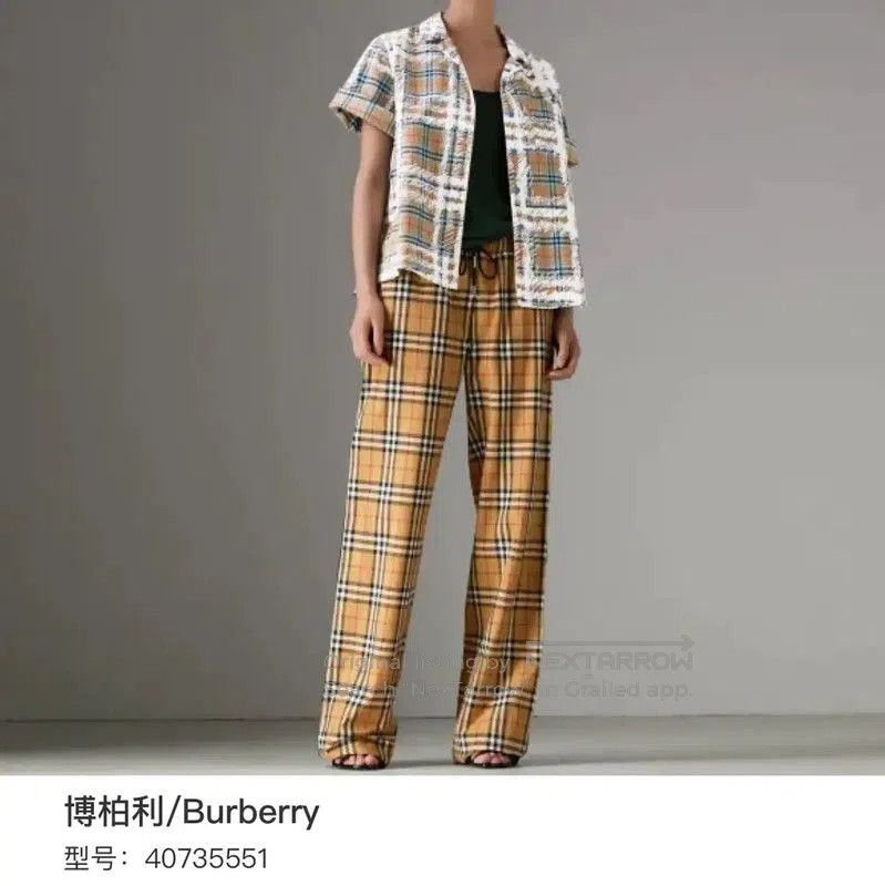 Burberry Burberry Men's Short Sleeve Plaid Shirt. Size US M / EU 48-50 / 2 - 7 Thumbnail