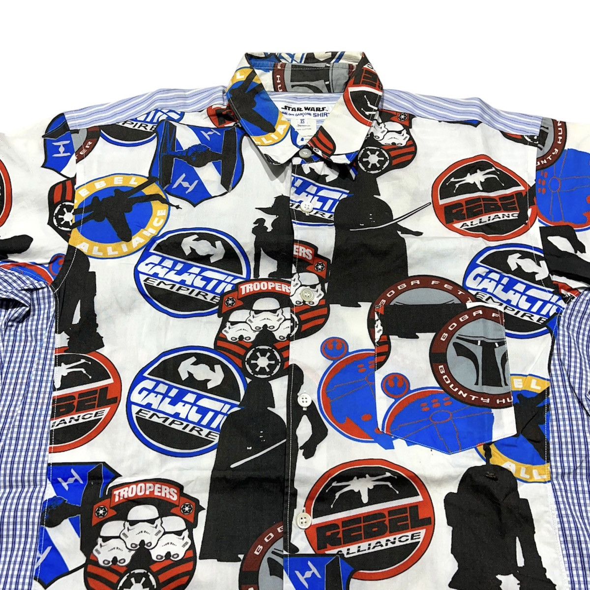 Comme des Garcons × Comme des Garcons Homme × Comme des Garcons SHIRT 🇫🇷 2000s Comme Des Garcons Shirt x Star Wars CDG Short Shirt Size US S / EU 44-46 / 1 - 2 Thumbnail