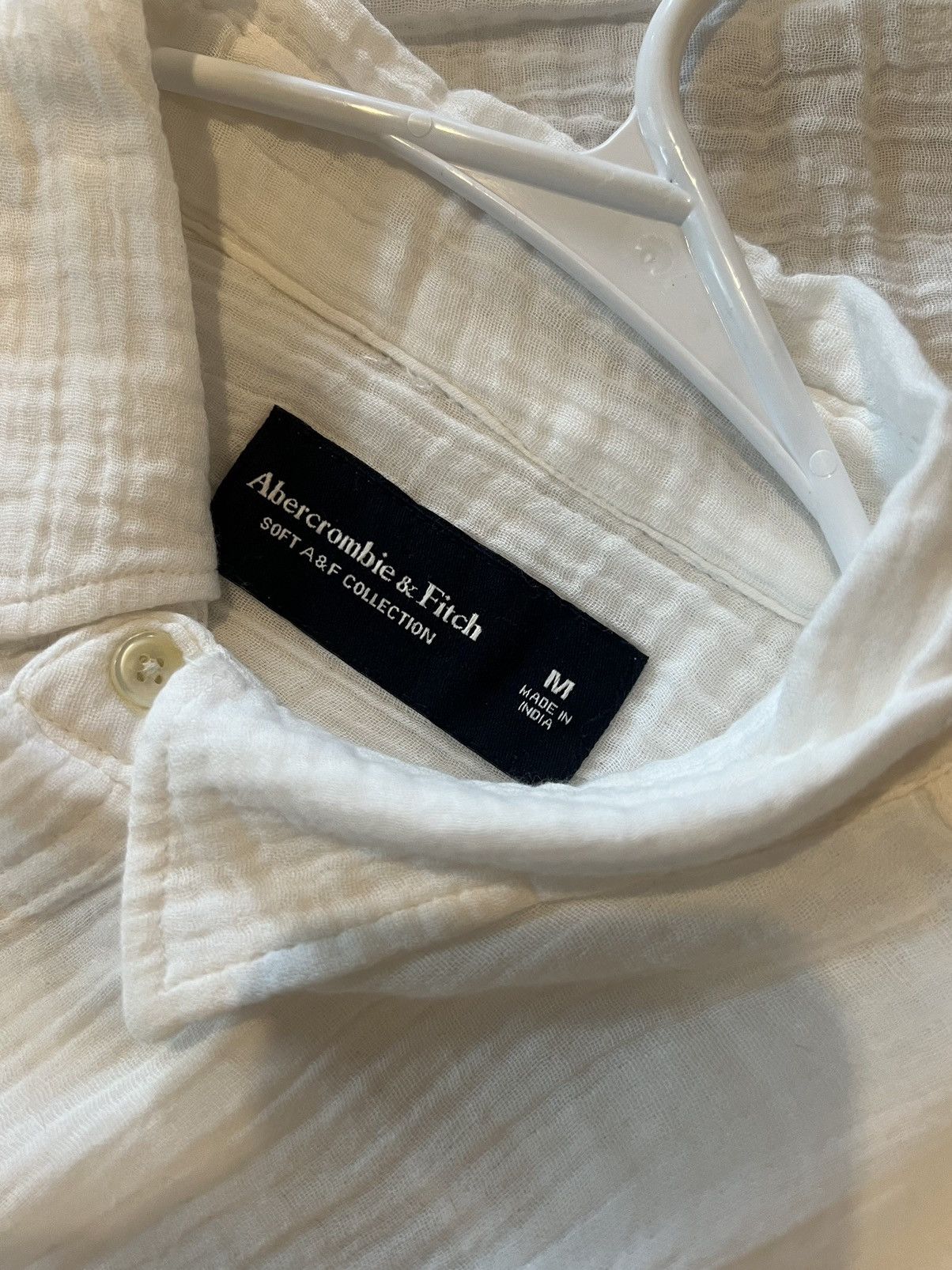 Abercrombie & Fitch Gauzey Button Up Size US M / EU 48-50 / 2 - 3 Thumbnail