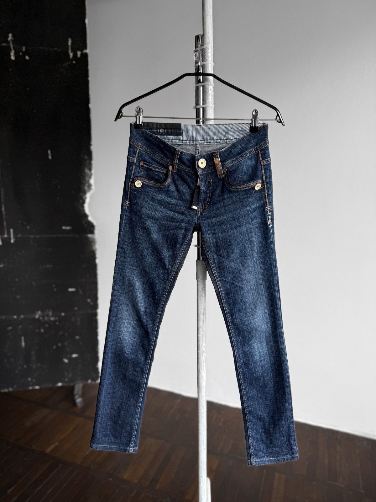 Designer High Couture Womens Italy Slim Fit Blue Denim Jeans Zipper Size 27" / US 4 / IT 40 - 1 Thumbnail