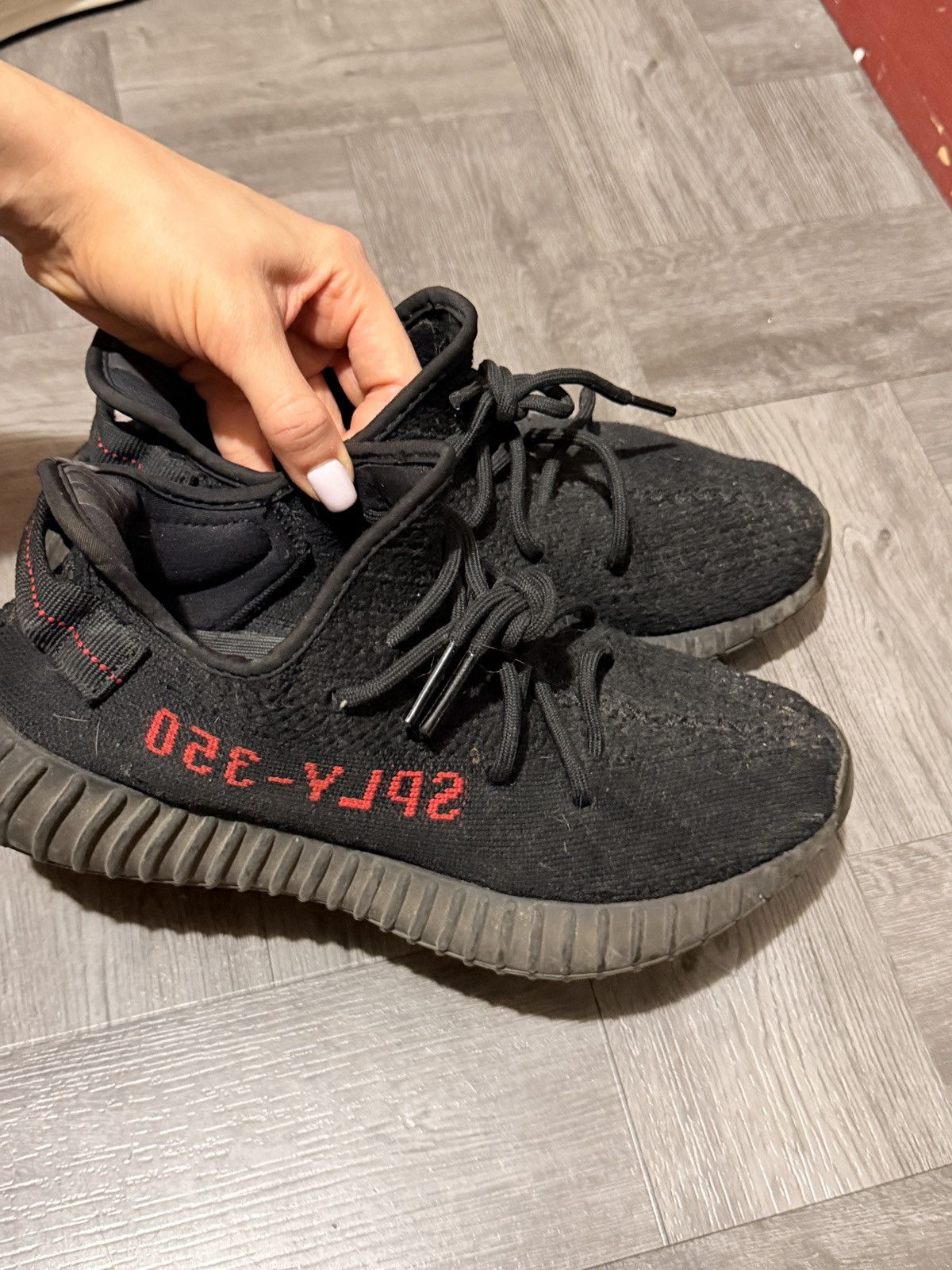 Yeezy adidas Yeezy Boost 350 V2 'Bred Size US 7 / EU 40 - 7 Thumbnail