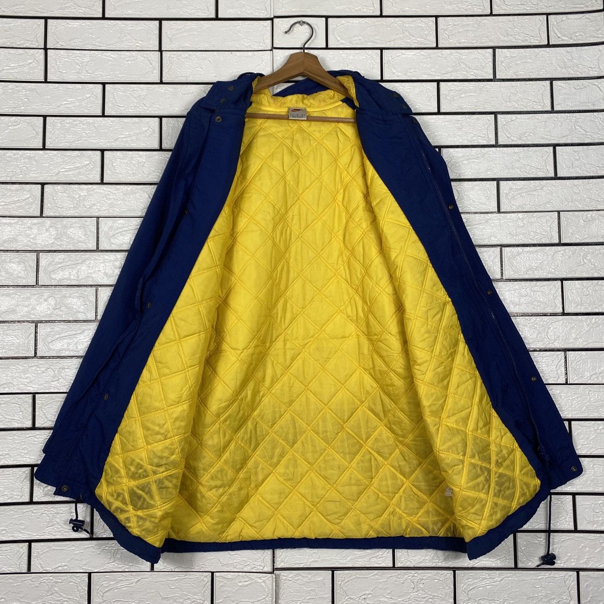 Nike 📌Vintage Nike Jacket Zipper Big Swoosh Blanket Size US L / EU 52-54 / 3 - 13 Thumbnail