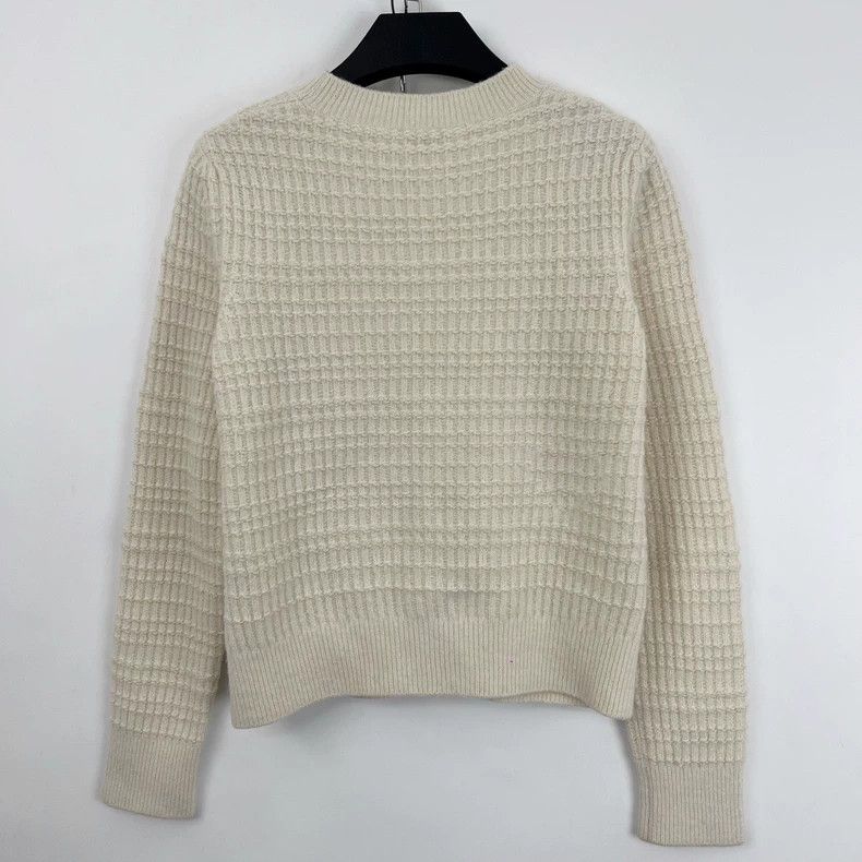 Chanel Chanel Beige three-dimensional relief flower knitted sweat Size XS / US 0-2 / IT 36-38 - 2 Thumbnail